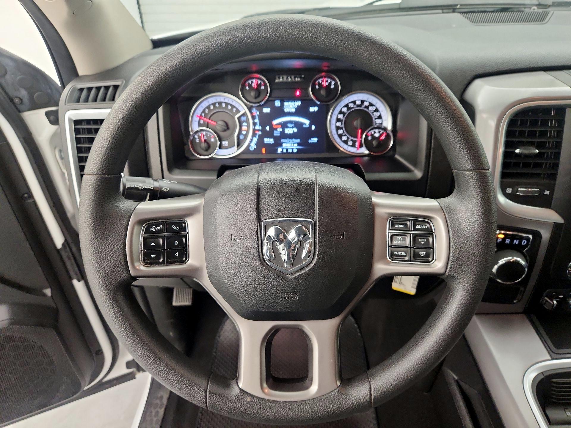 Thumbnail: 2023 RAM 1500 Classic - 10