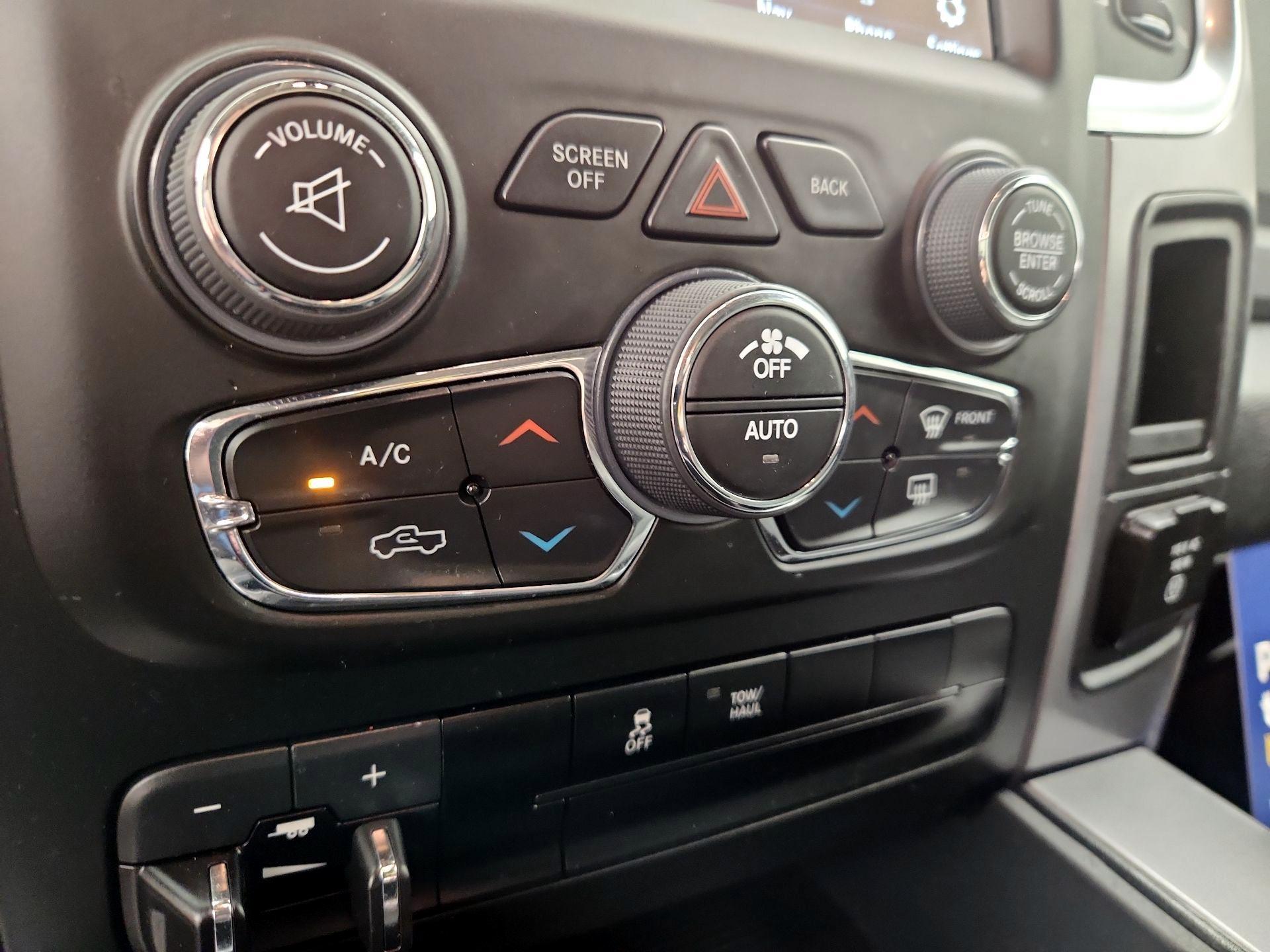 Thumbnail: 2023 RAM 1500 Classic - 17