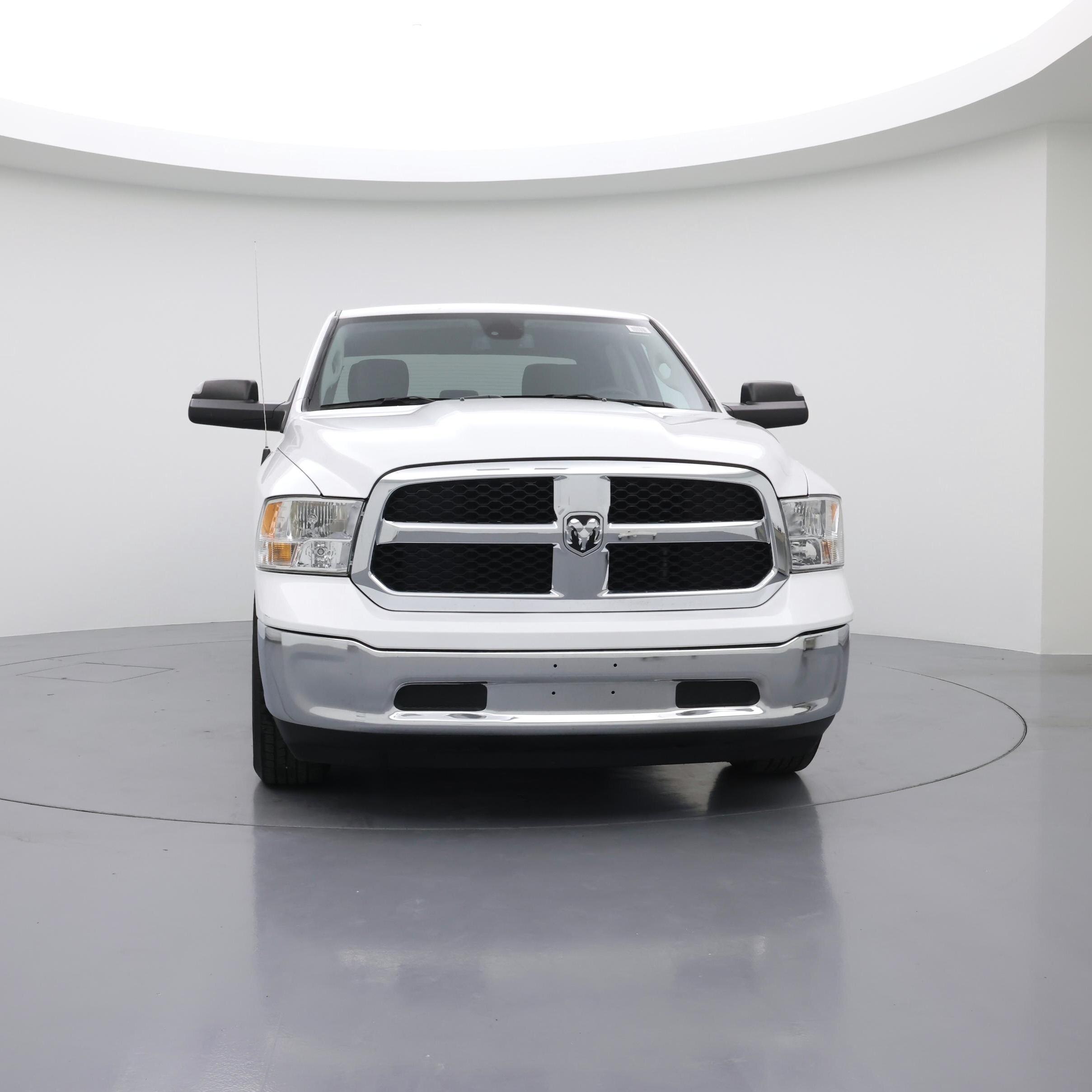 Thumbnail: 2023 RAM 1500 Classic - 5