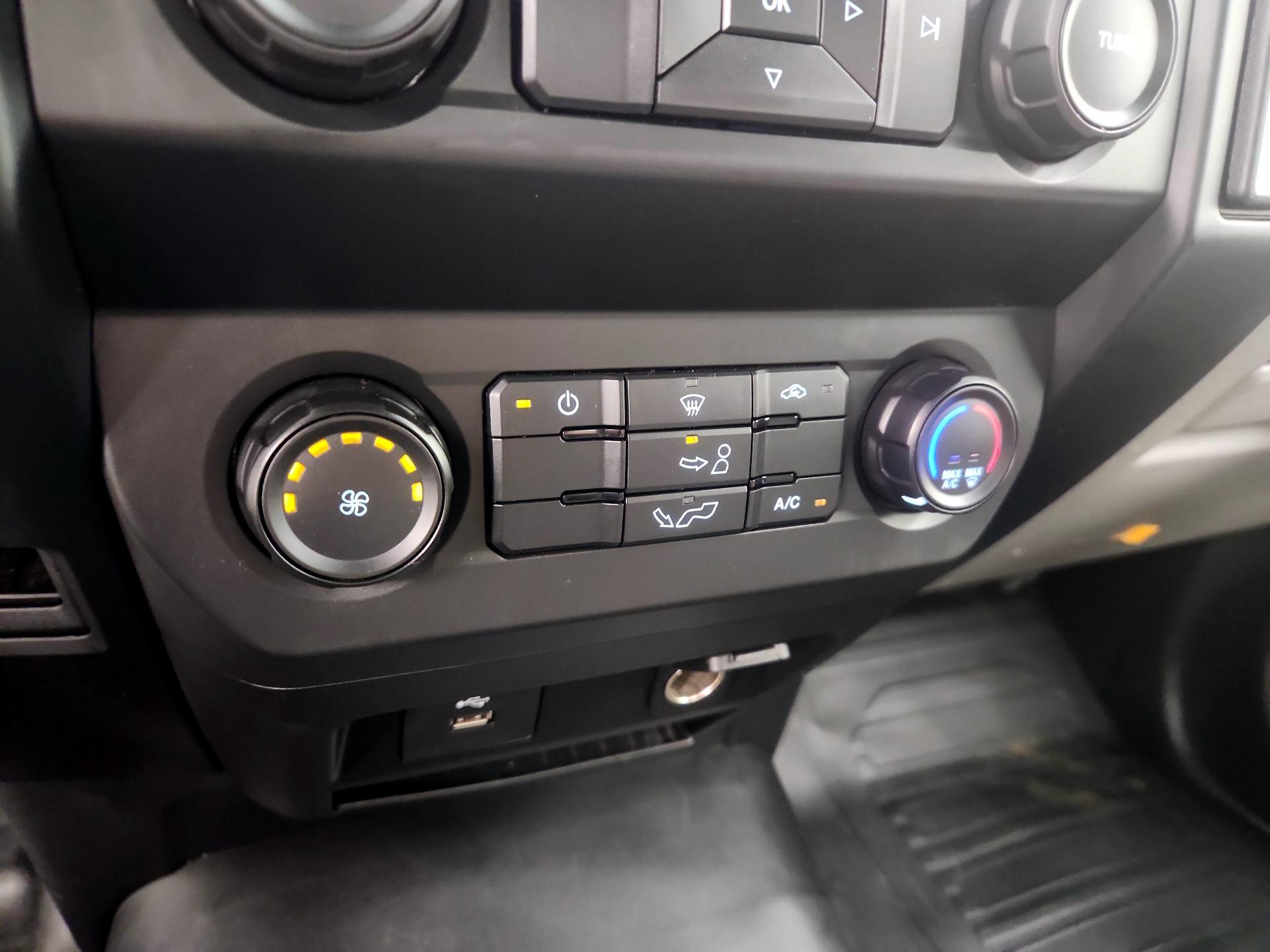 Thumbnail: 2020 Ford F-150 - 16