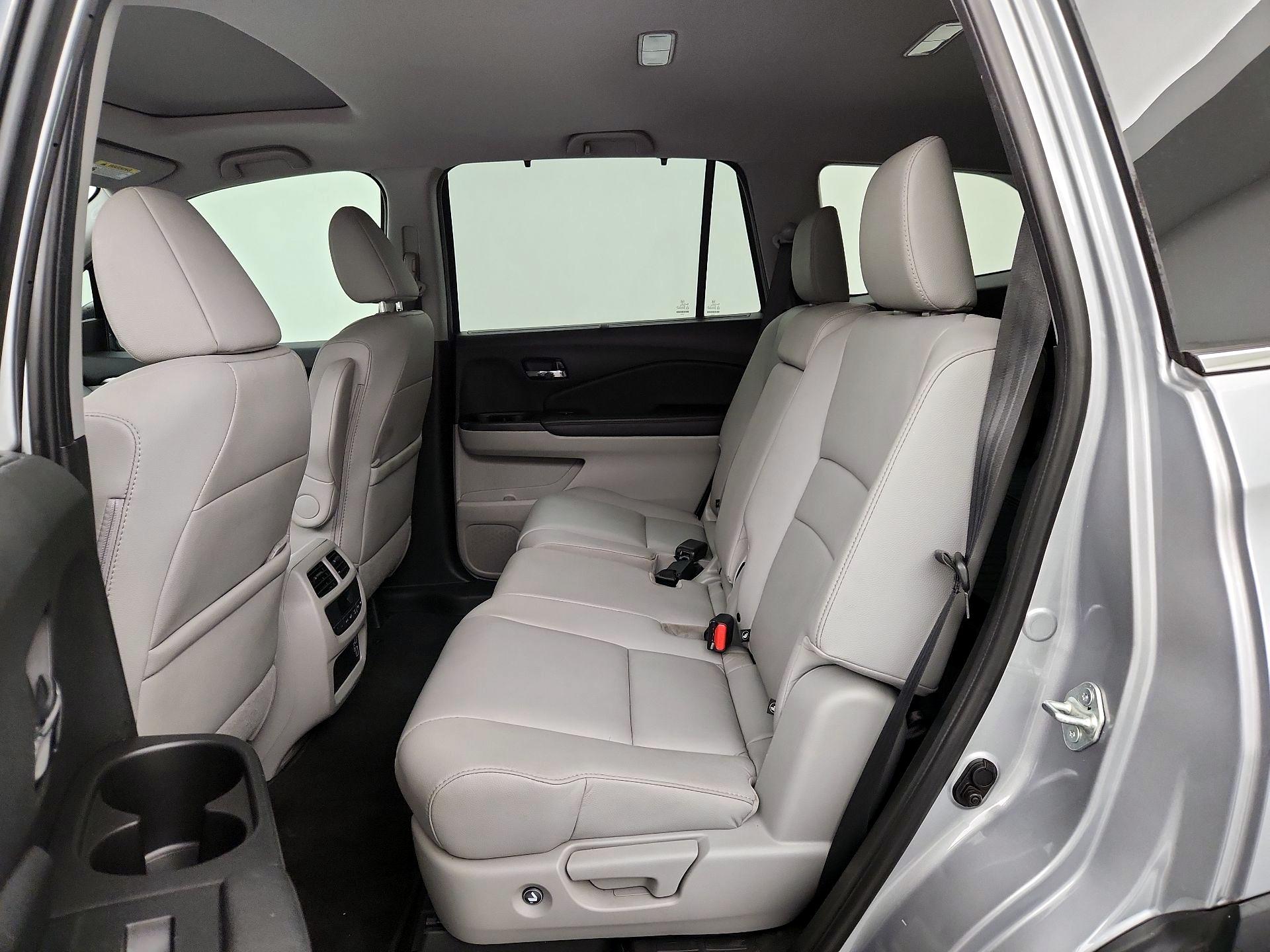 Thumbnail: 2022 Honda Pilot - 20
