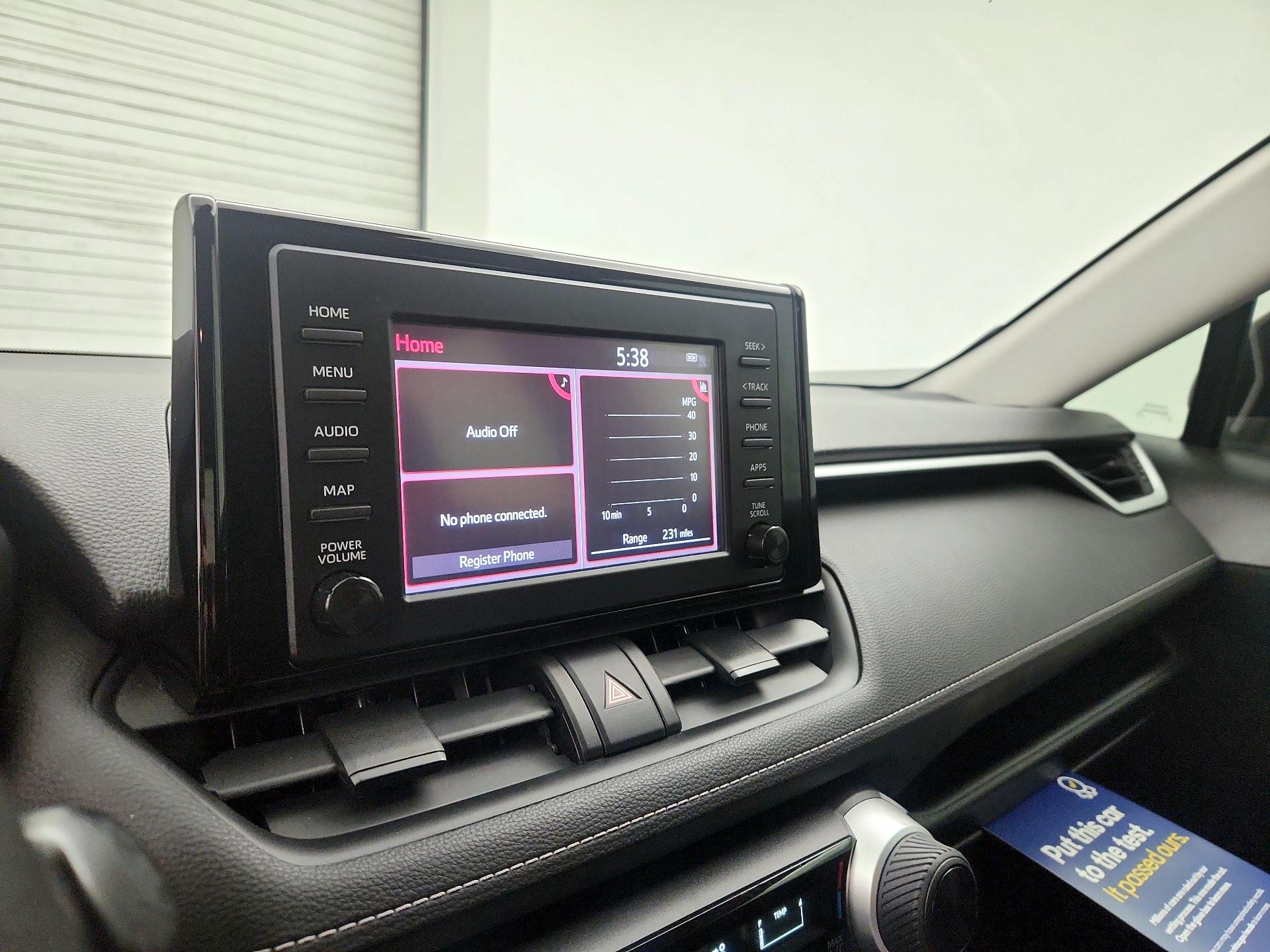 Thumbnail: 2019 Toyota RAV4 - 15