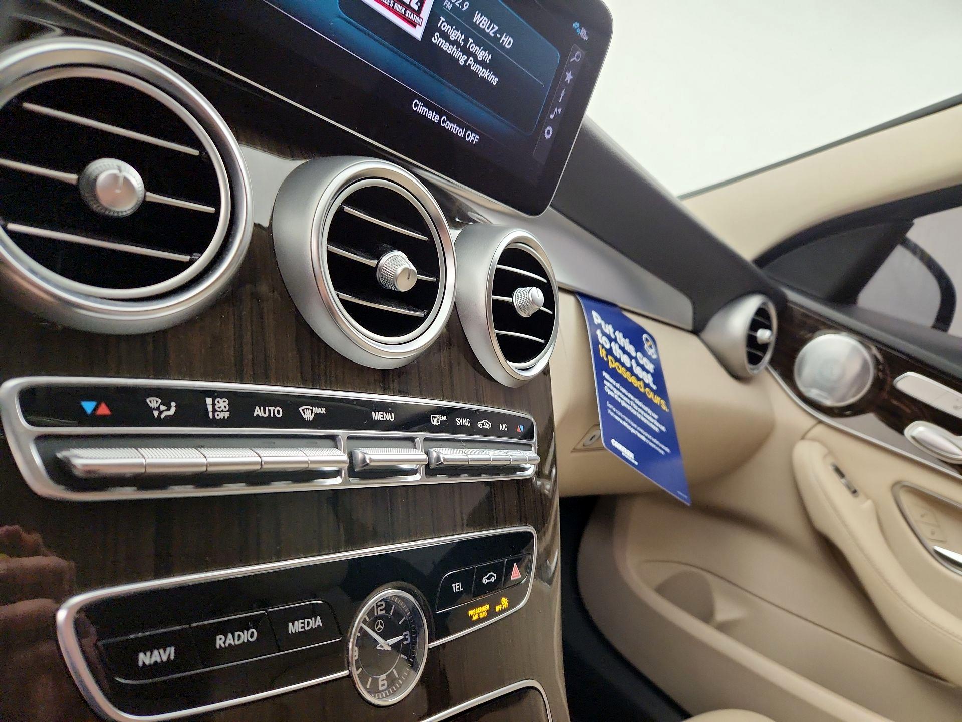 Thumbnail: 2021 Mercedes-Benz C-Class - 16