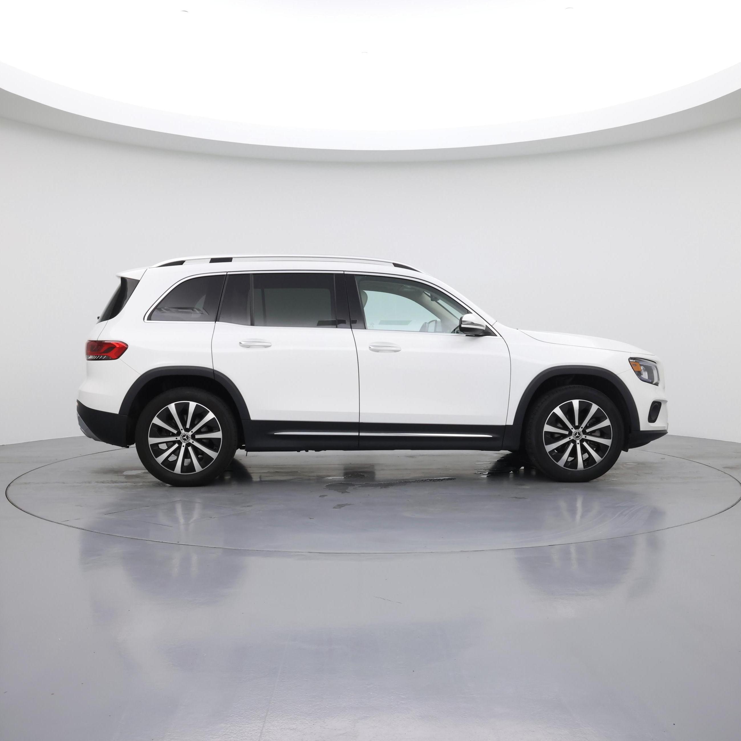 Thumbnail: 2023 Mercedes-Benz GLB - 7