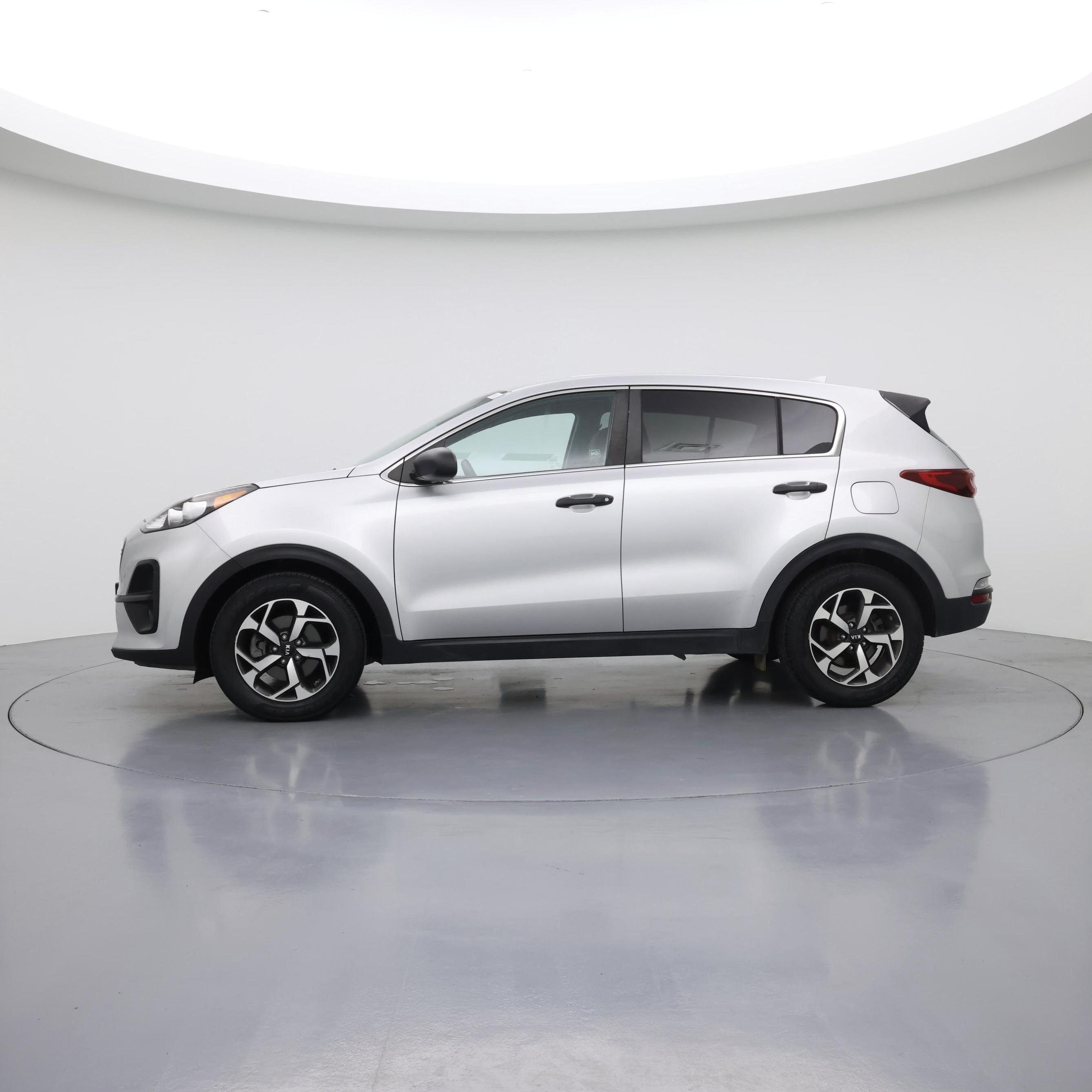 Thumbnail: 2020 Kia Sportage - 3