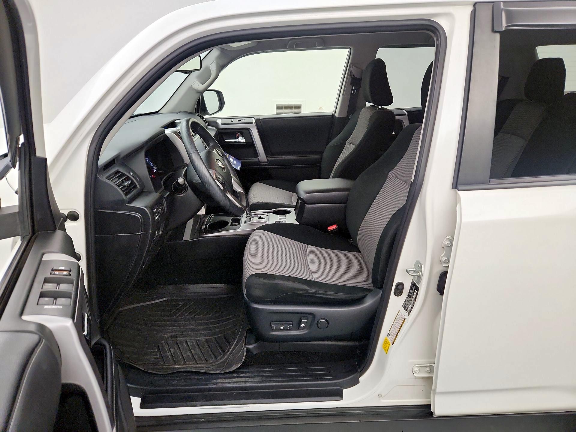 Thumbnail: 2020 Toyota 4Runner - 11