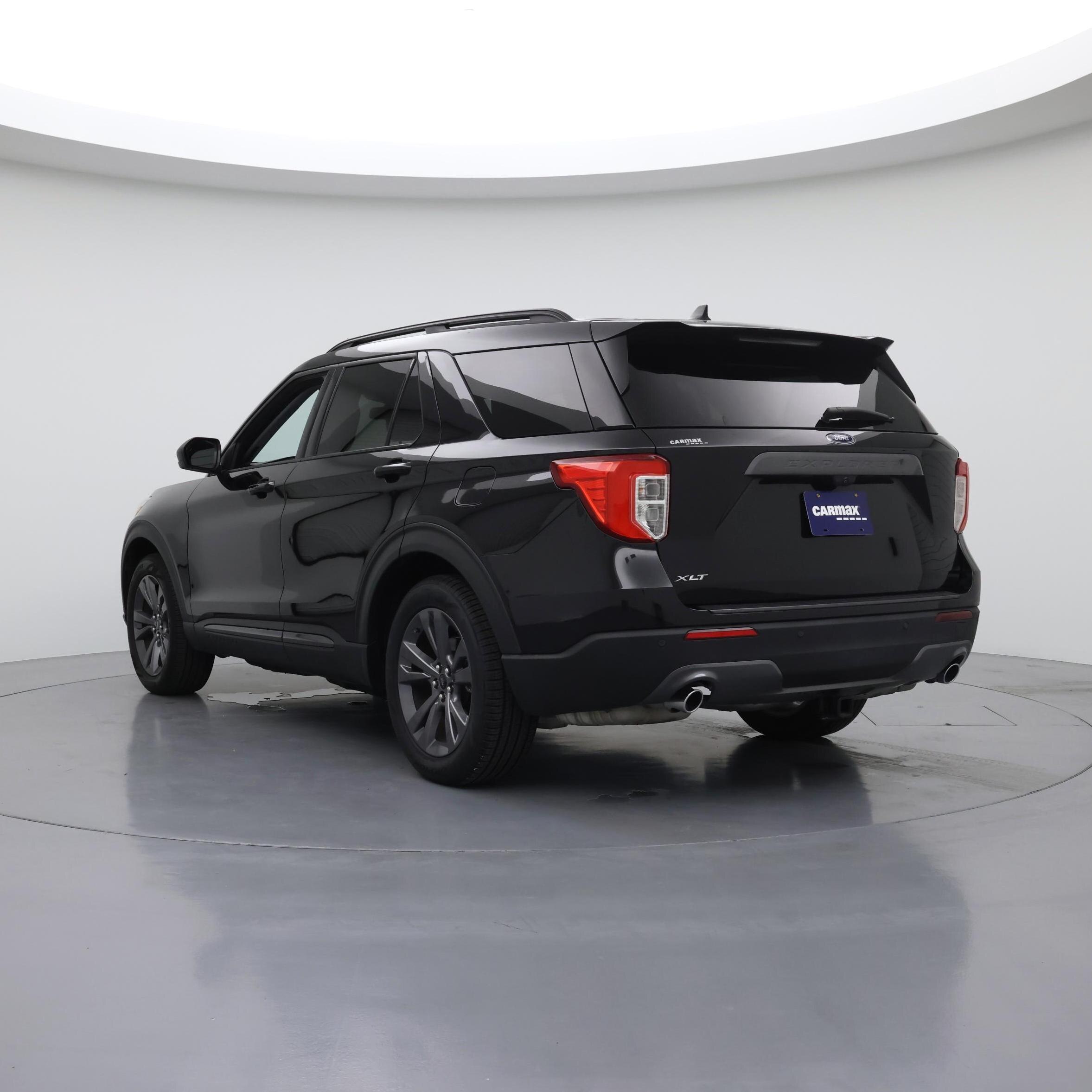 Thumbnail: 2021 Ford Explorer - 2