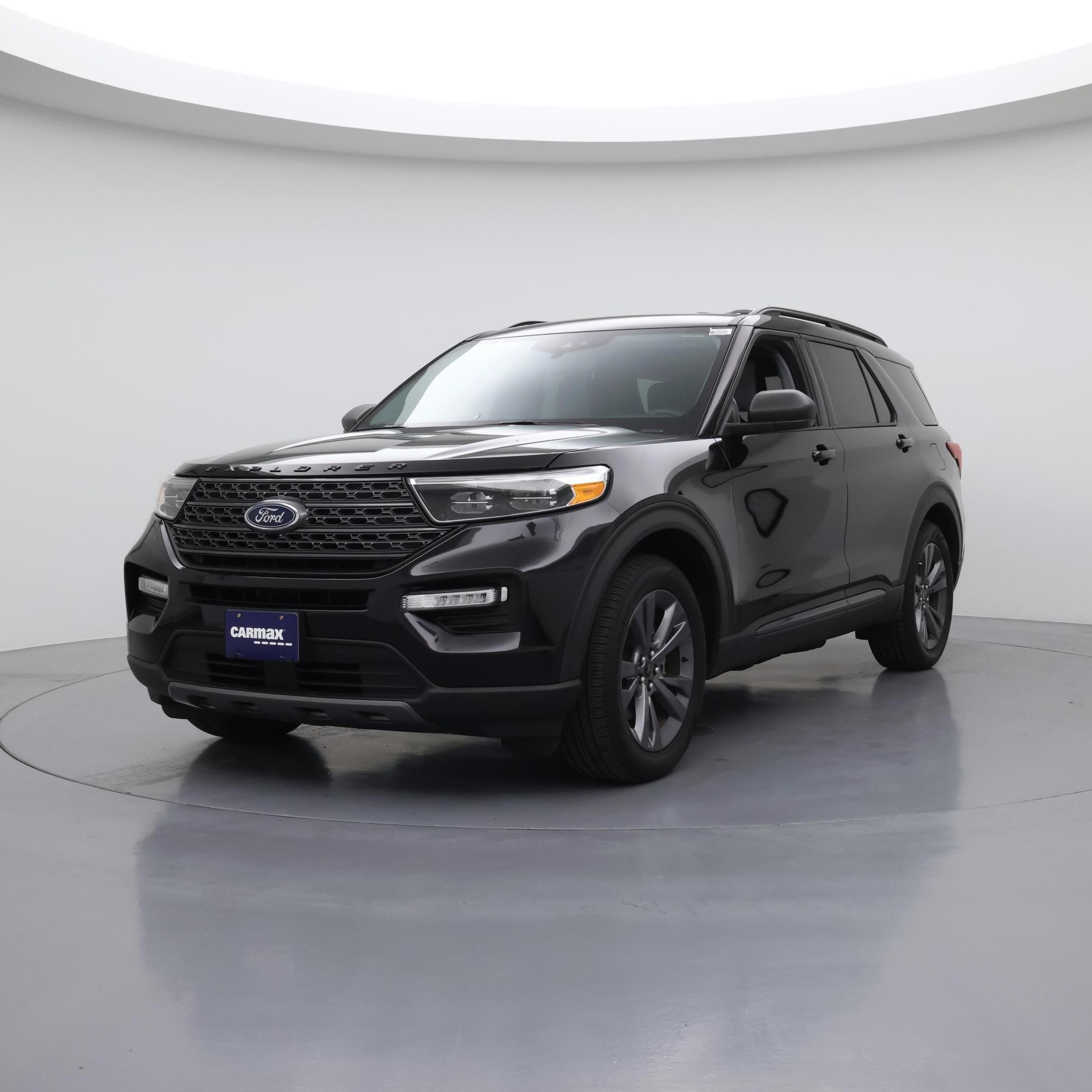 Thumbnail: 2021 Ford Explorer - 4