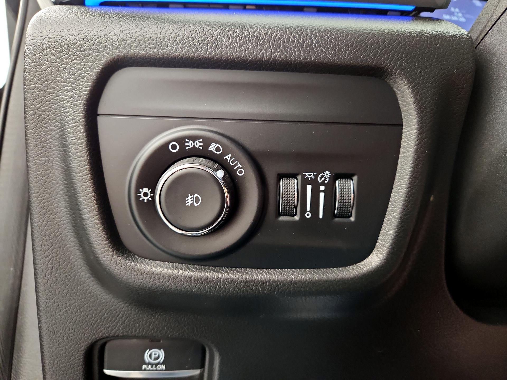 Thumbnail: 2023 Jeep Grand Cherokee L - 13