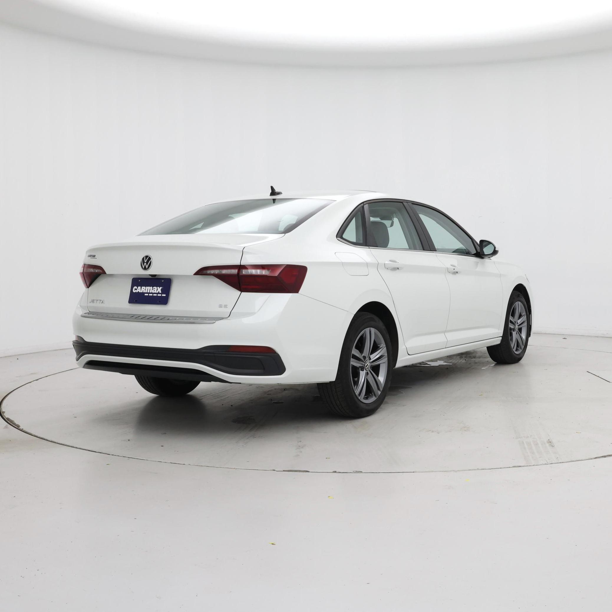 Thumbnail: 2023 Volkswagen Jetta - 8