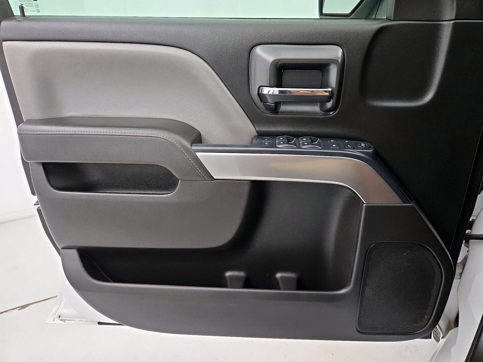 Thumbnail: 2016 Chevrolet Silverado 1500 - 10