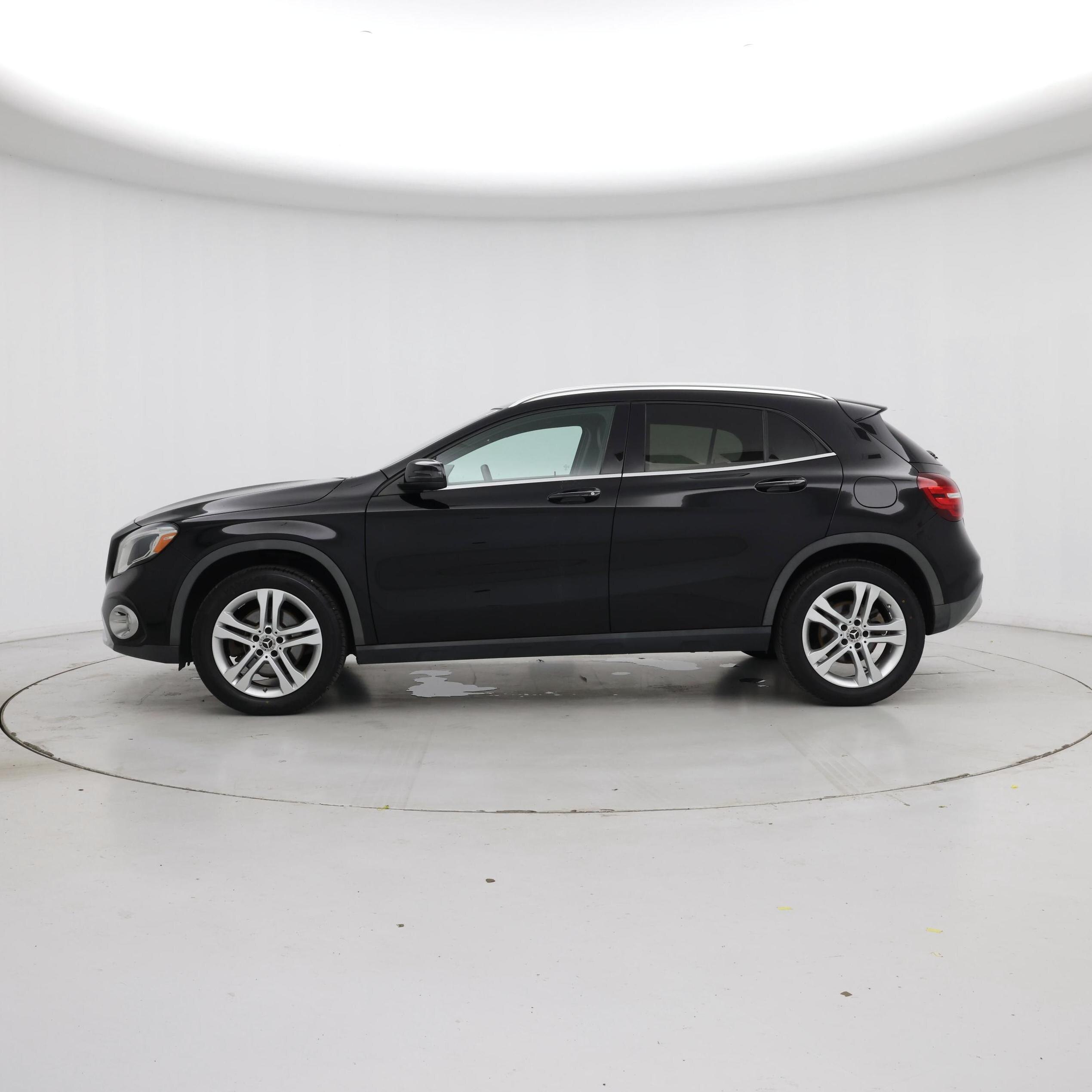 Thumbnail: 2019 Mercedes-Benz GLA - 3