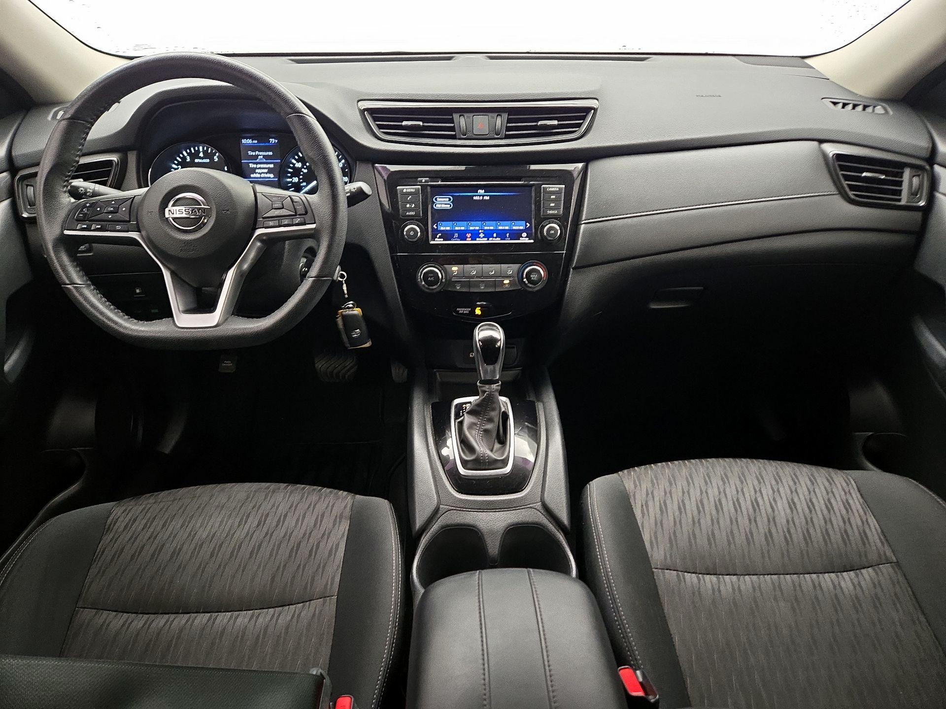 Thumbnail: 2020 Nissan Rogue - 9
