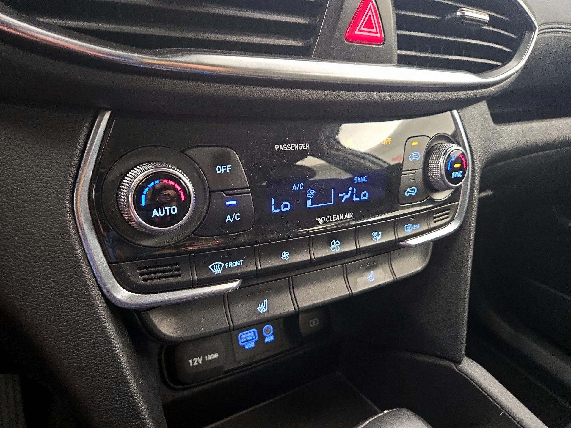 Thumbnail: 2019 Hyundai Santa Fe - 16