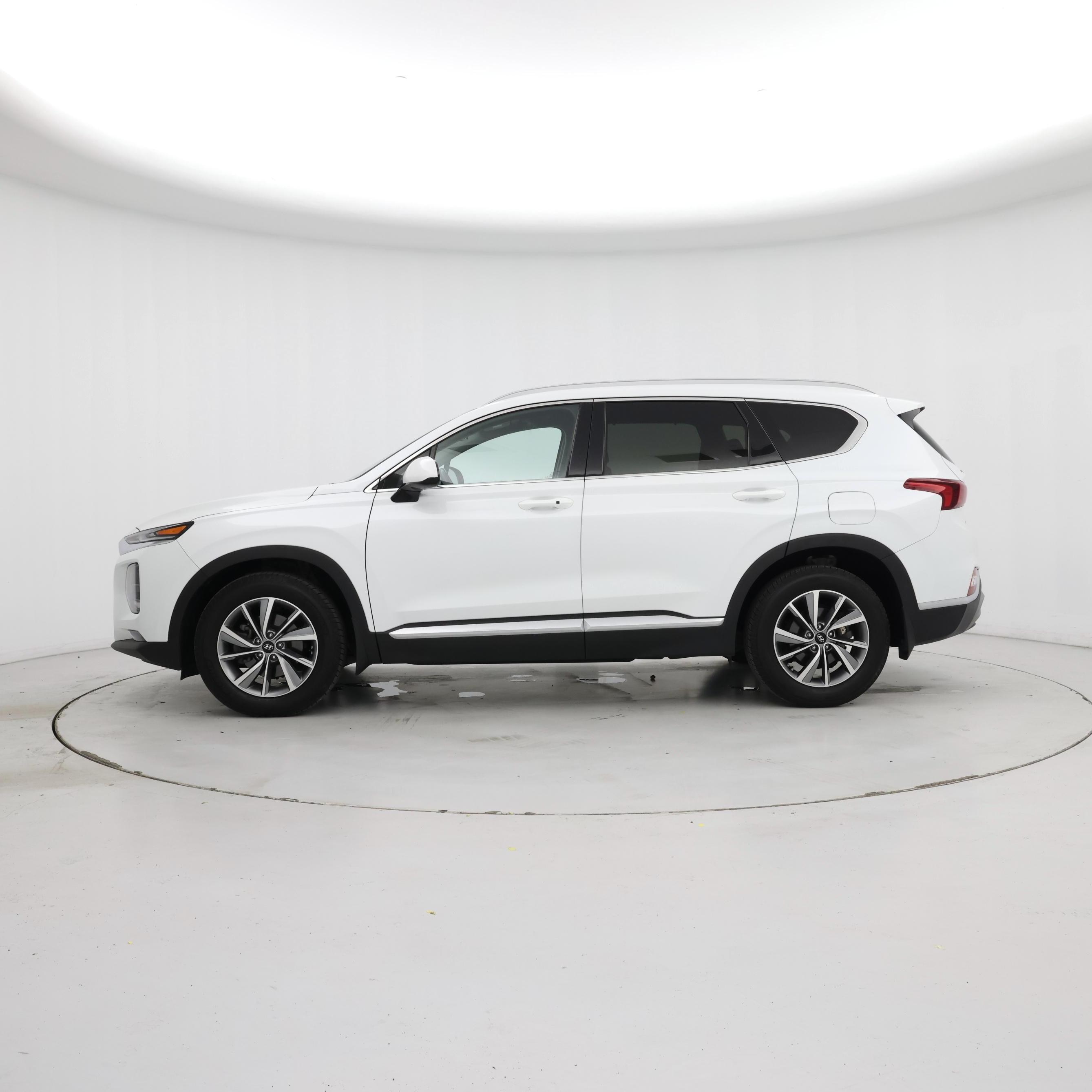 Thumbnail: 2019 Hyundai Santa Fe - 3