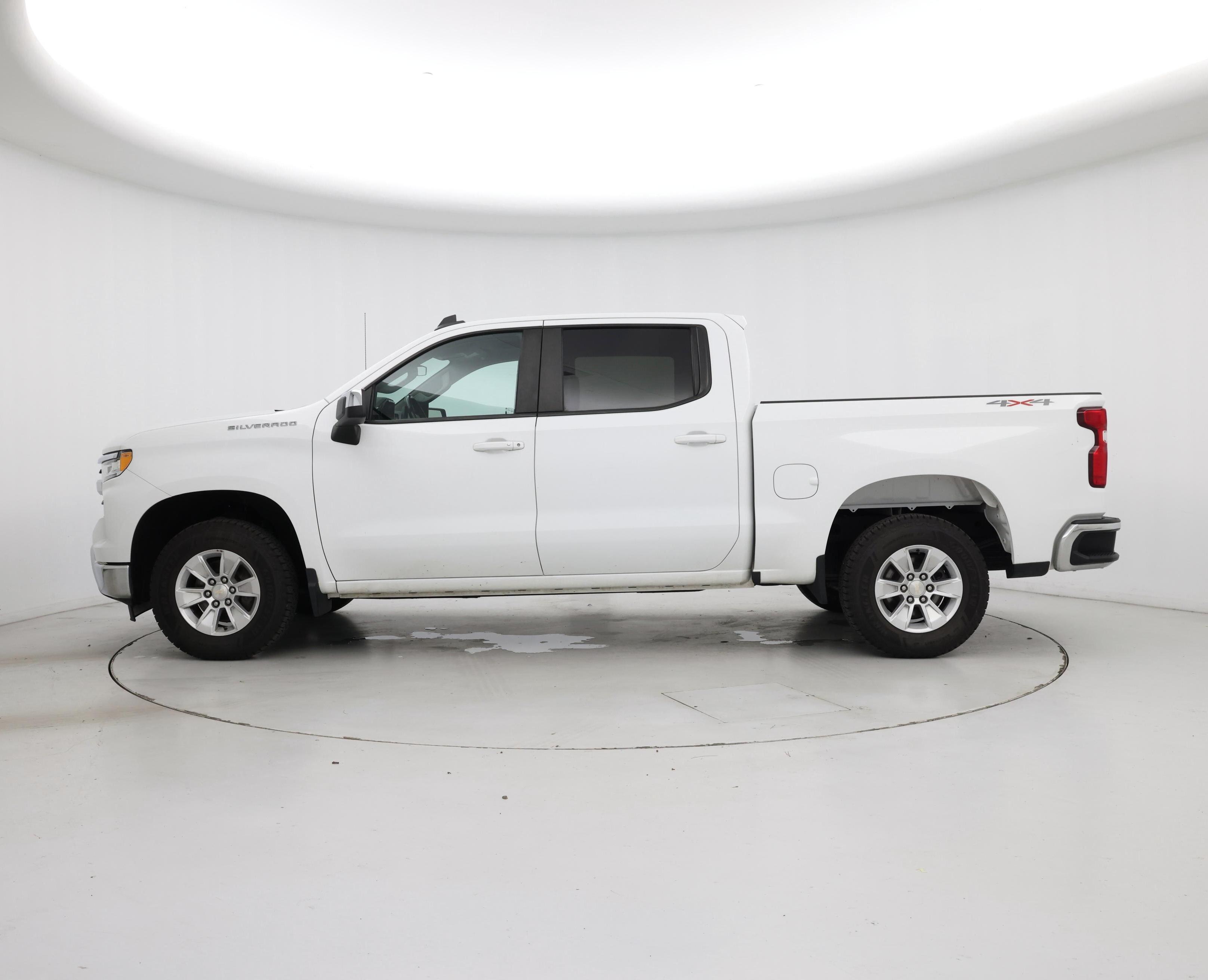 Thumbnail: 2022 Chevrolet Silverado 1500 - 3