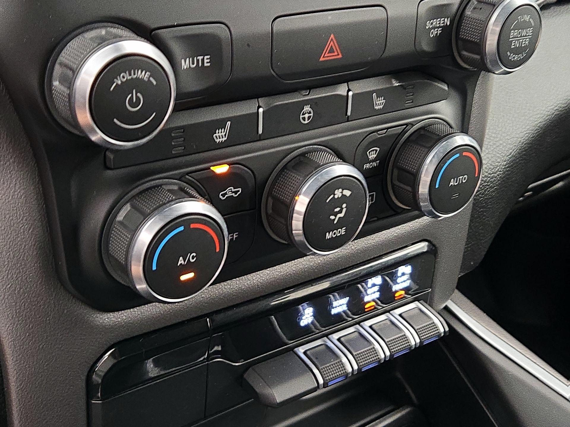 Thumbnail: 2019 RAM 1500 - 16