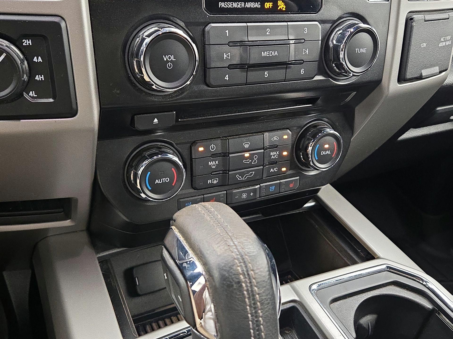 Thumbnail: 2015 Ford F-150 - 16