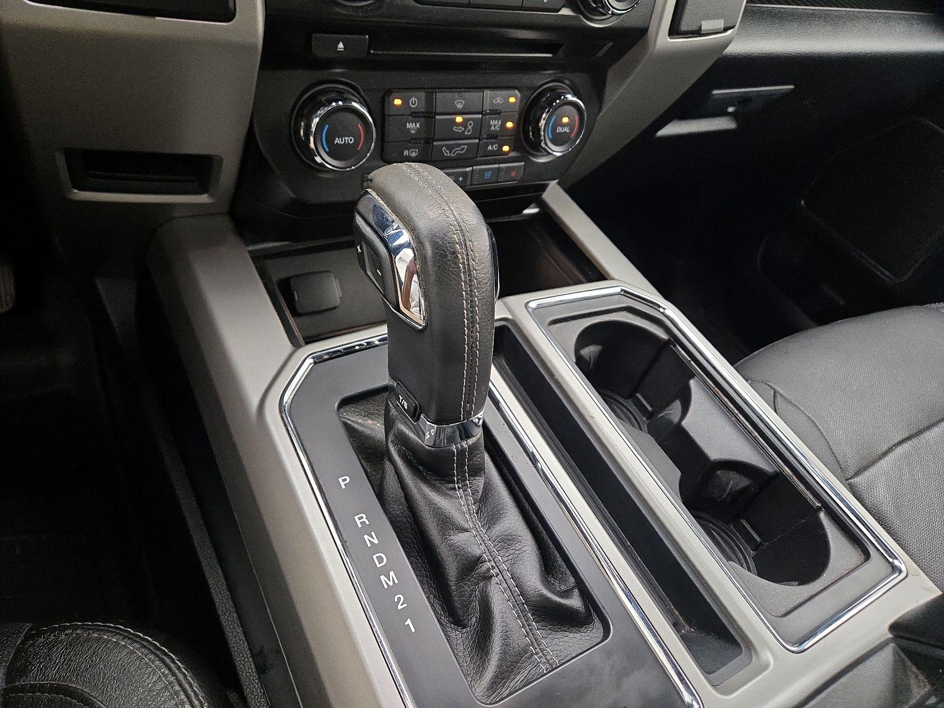 Thumbnail: 2015 Ford F-150 - 17
