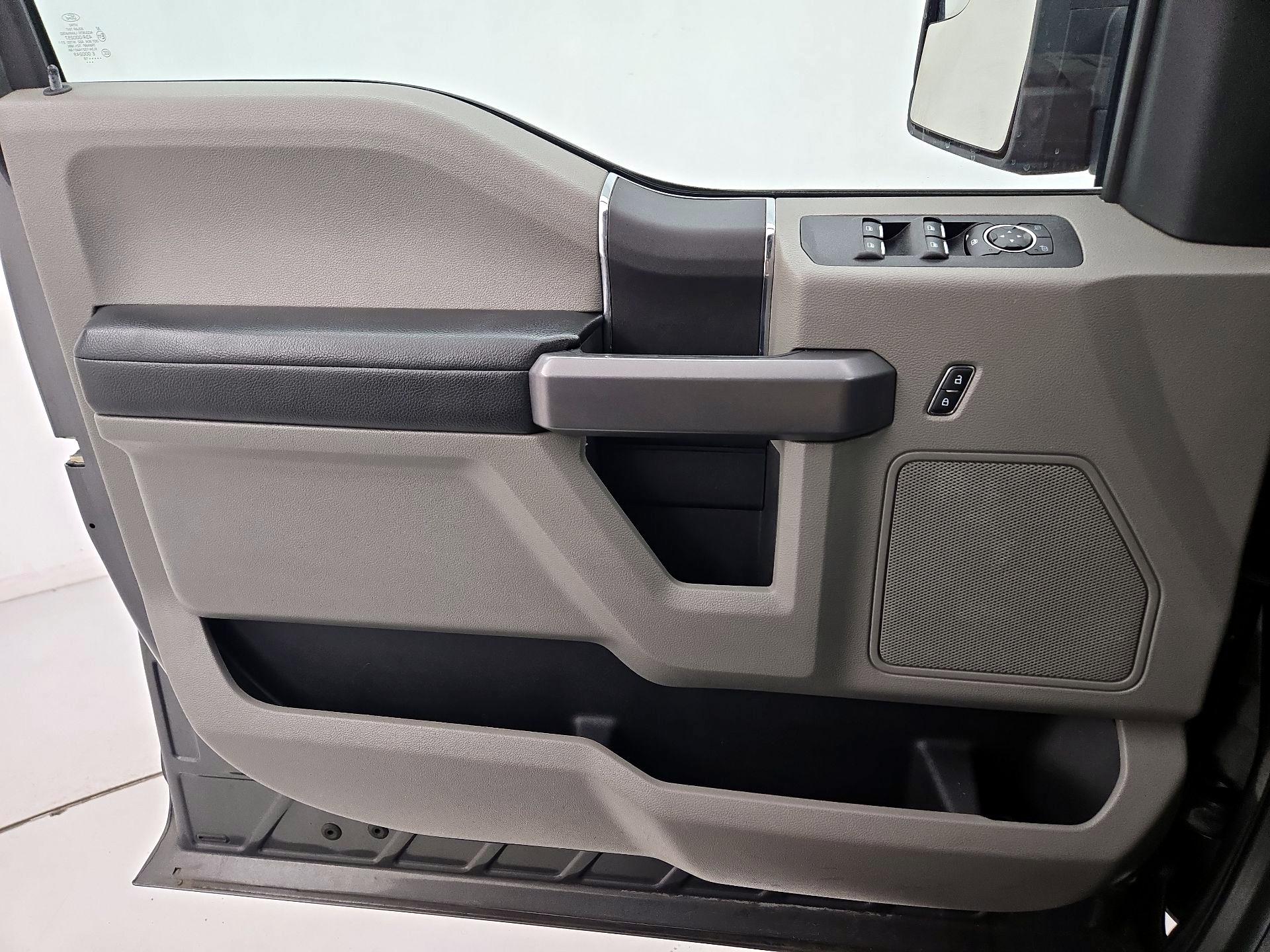 Thumbnail: 2019 Ford F-150 - 12