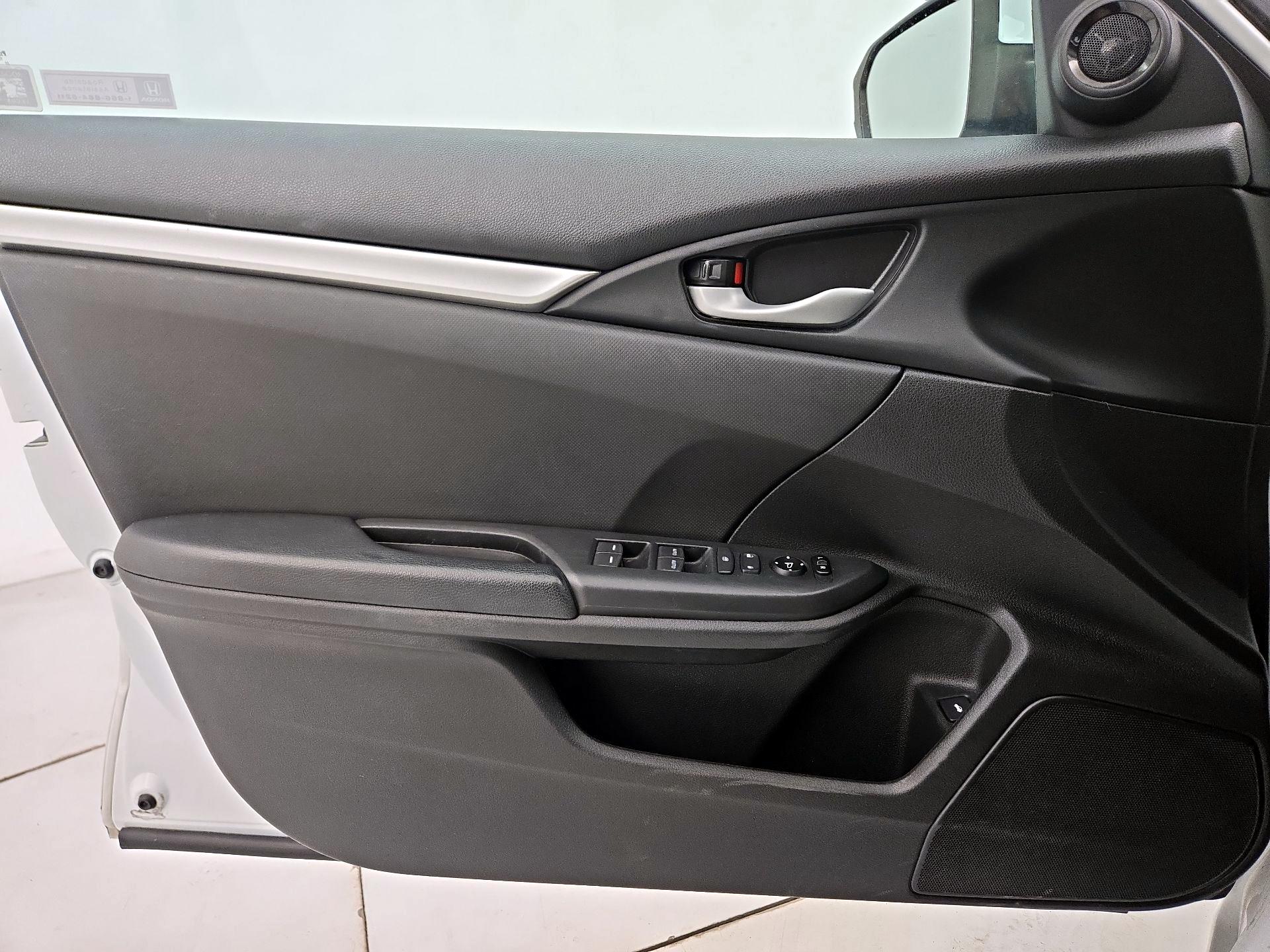 Thumbnail: 2020 Honda Civic - 12