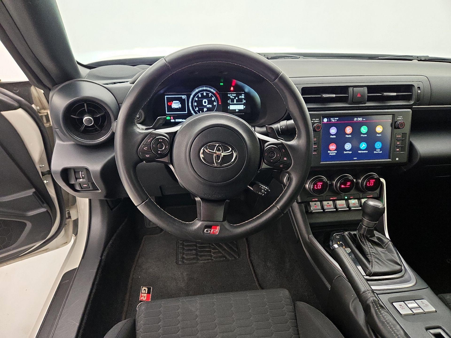 Thumbnail: 2022 Toyota GR86 - 10