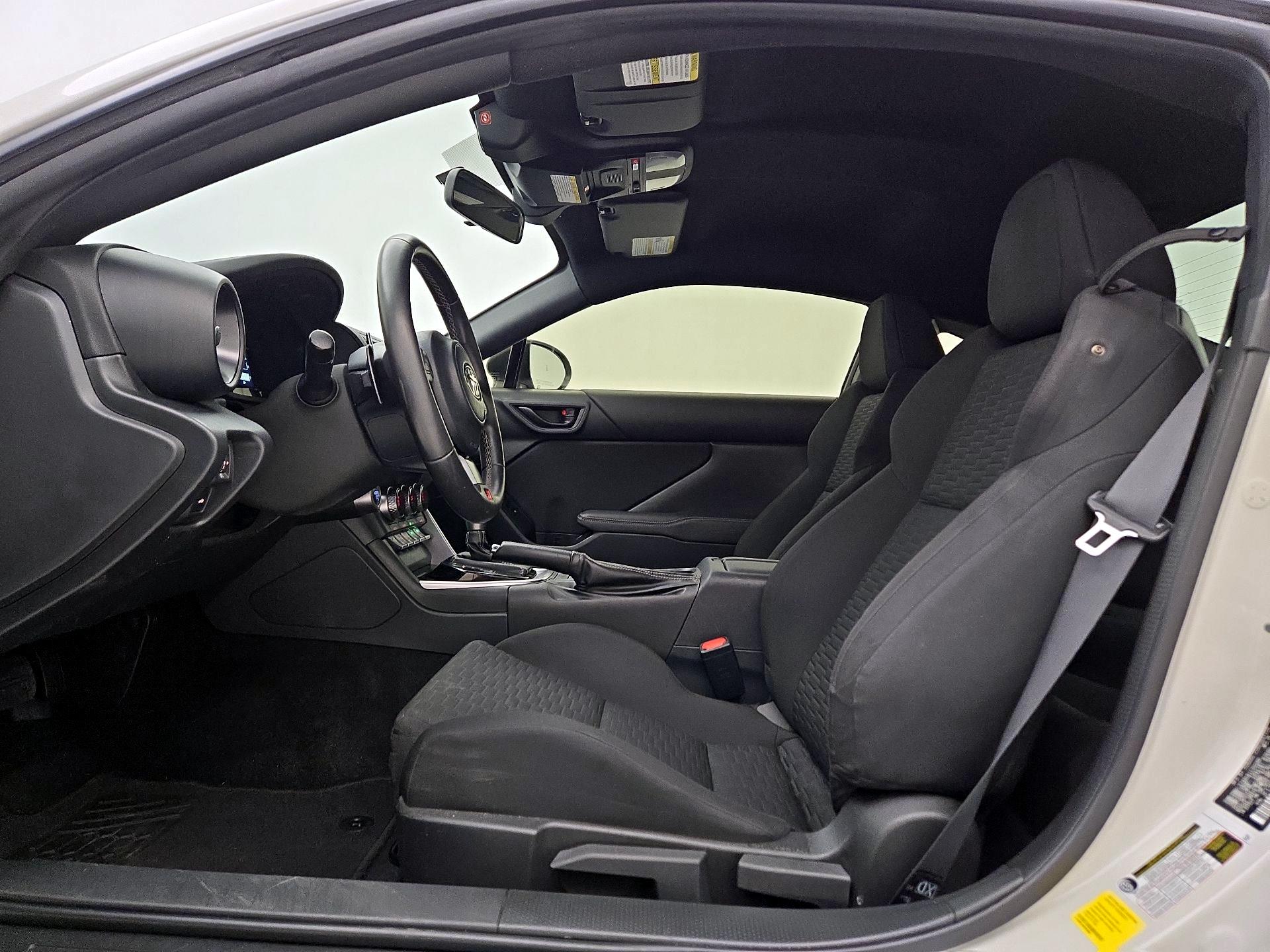 Thumbnail: 2022 Toyota GR86 - 11
