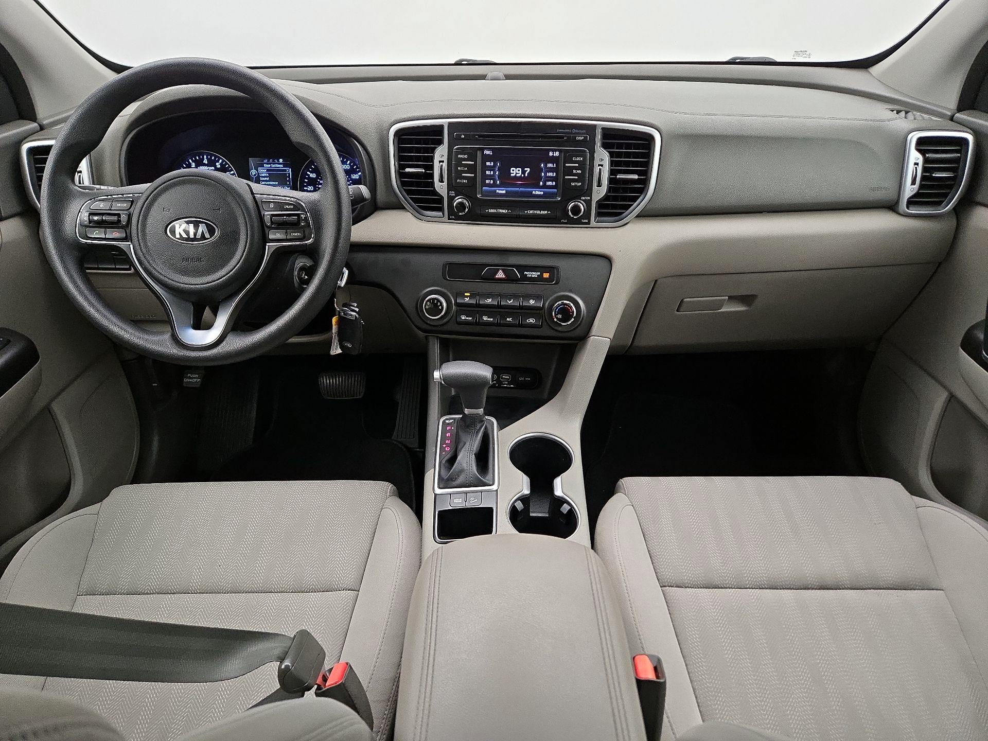 Thumbnail: 2017 Kia Sportage - 9