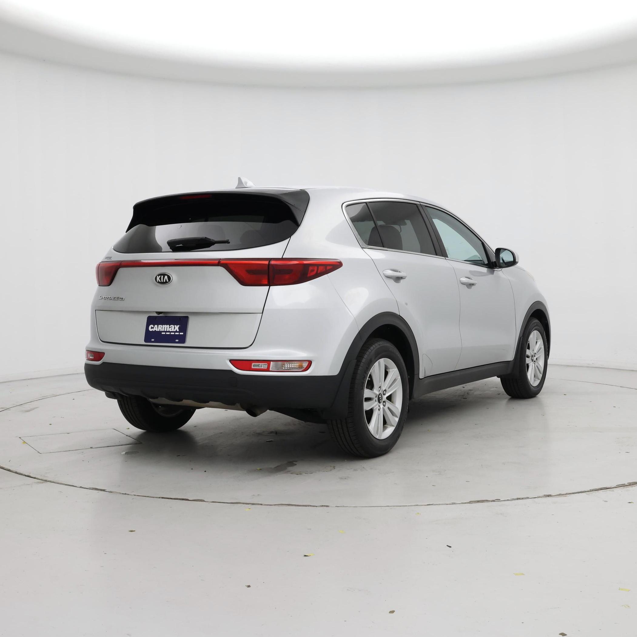 Thumbnail: 2017 Kia Sportage - 8