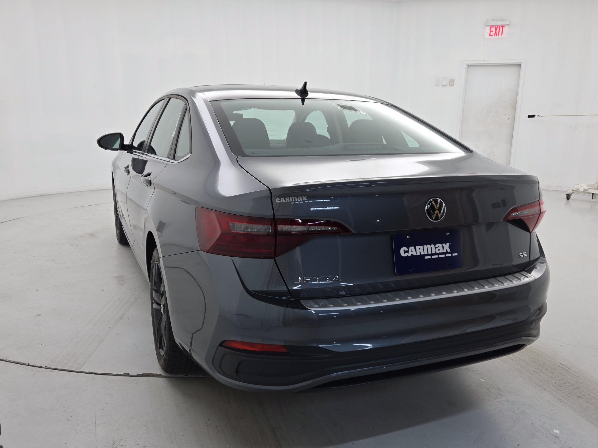 Thumbnail: 2022 Volkswagen Jetta - 7