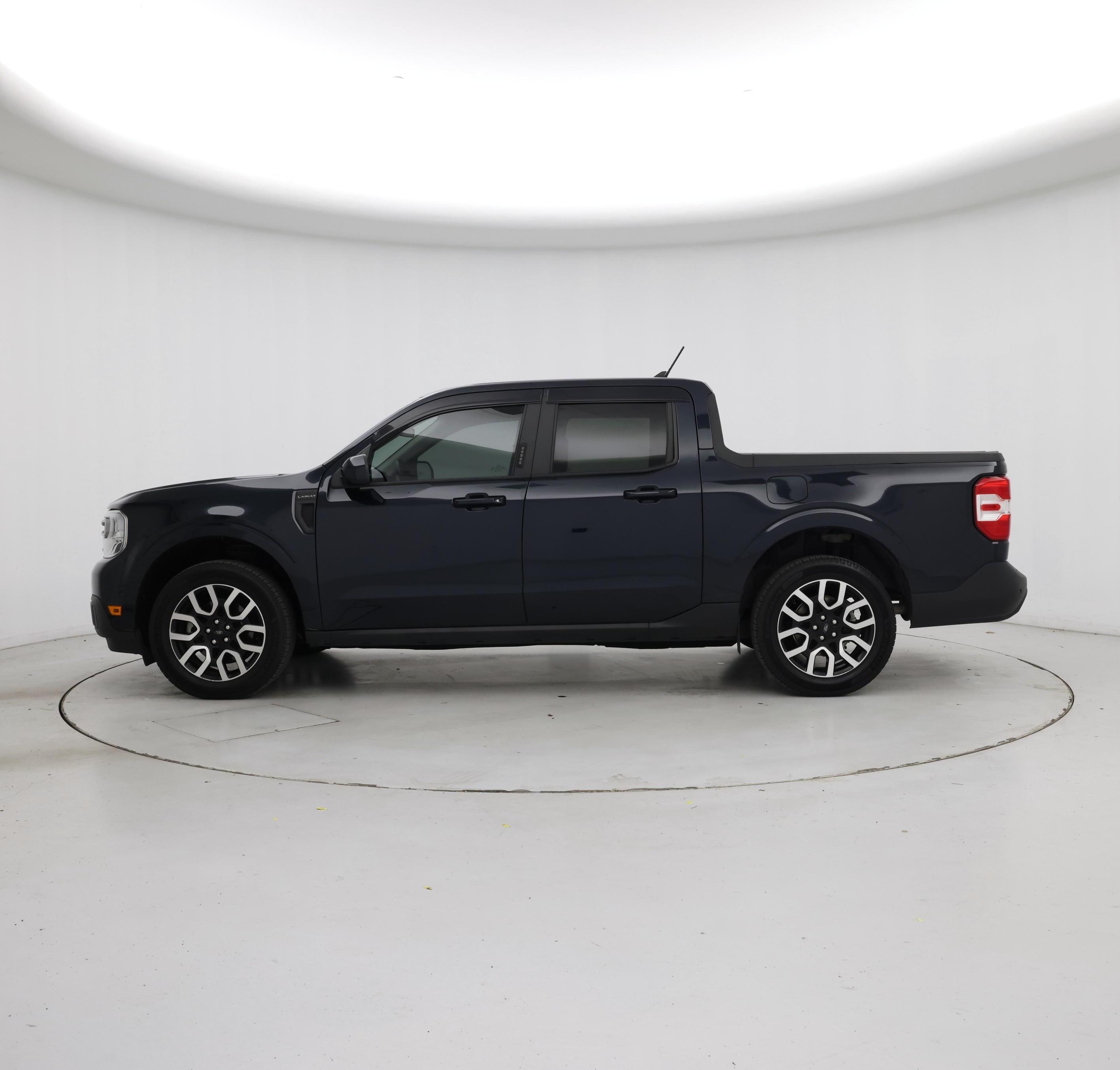 Thumbnail: 2022 Ford Maverick - 3