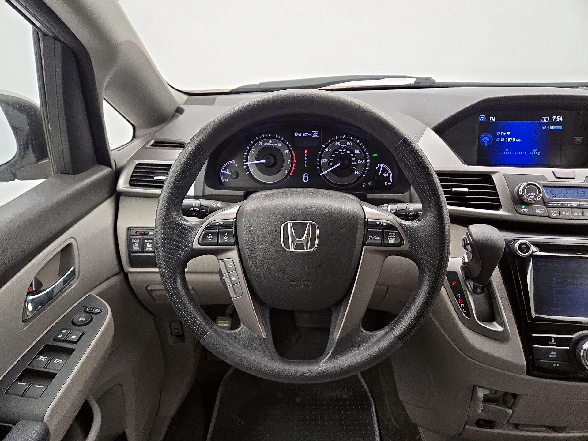 Thumbnail: 2016 Honda Odyssey - 10