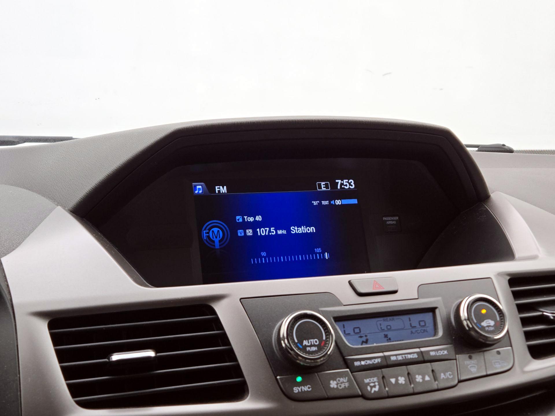 Thumbnail: 2016 Honda Odyssey - 15