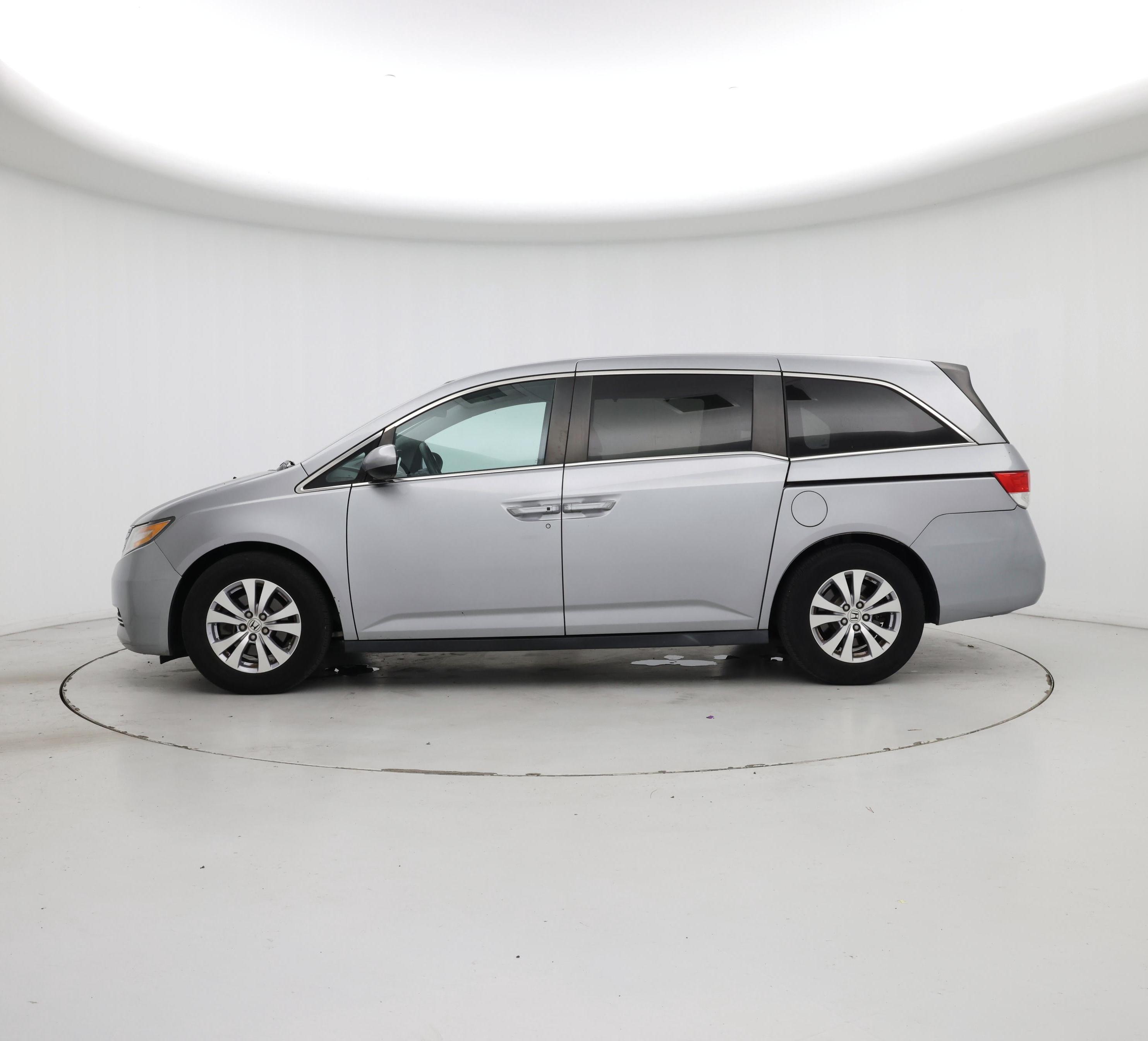 Thumbnail: 2016 Honda Odyssey - 3