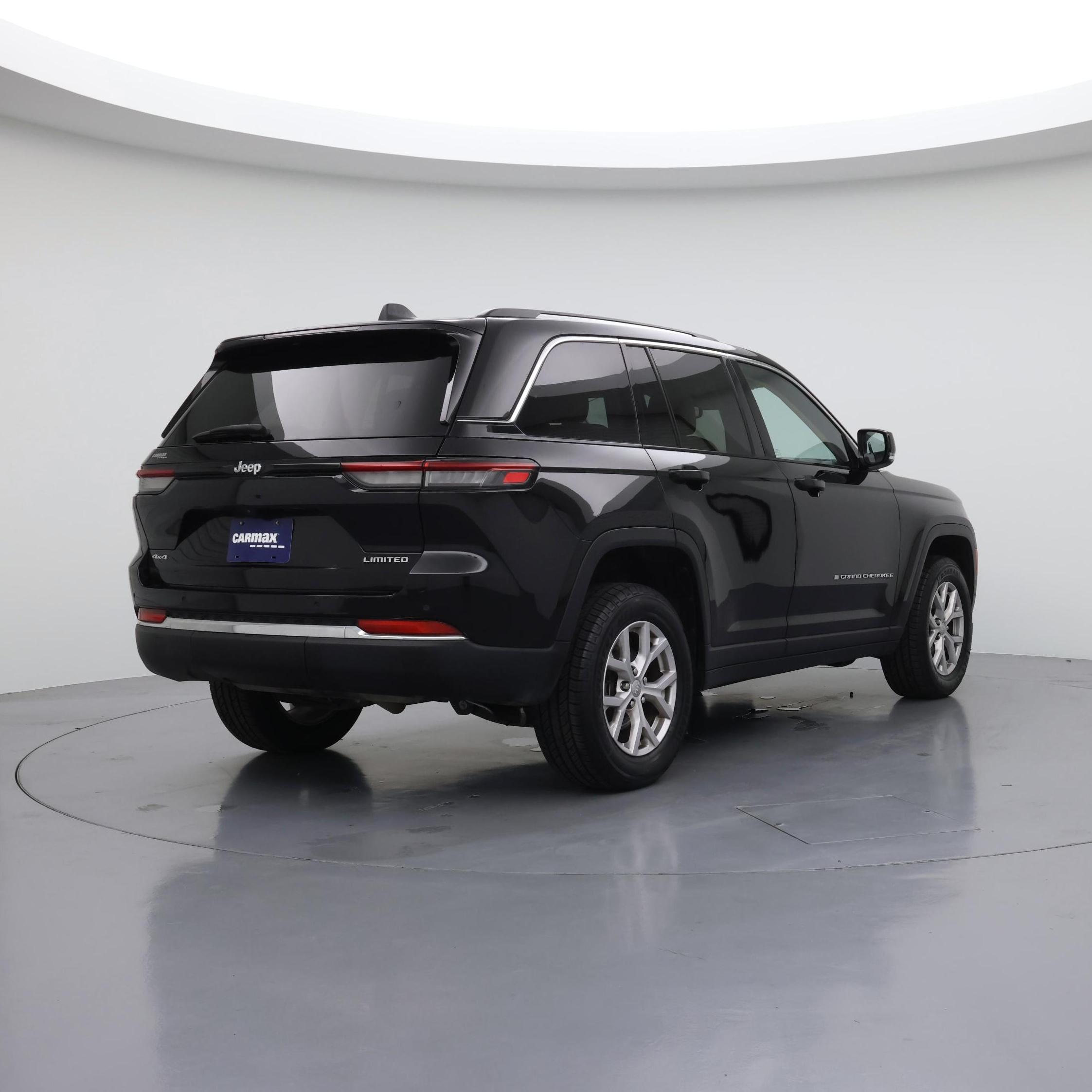 Thumbnail: 2022 Jeep Grand Cherokee - 8