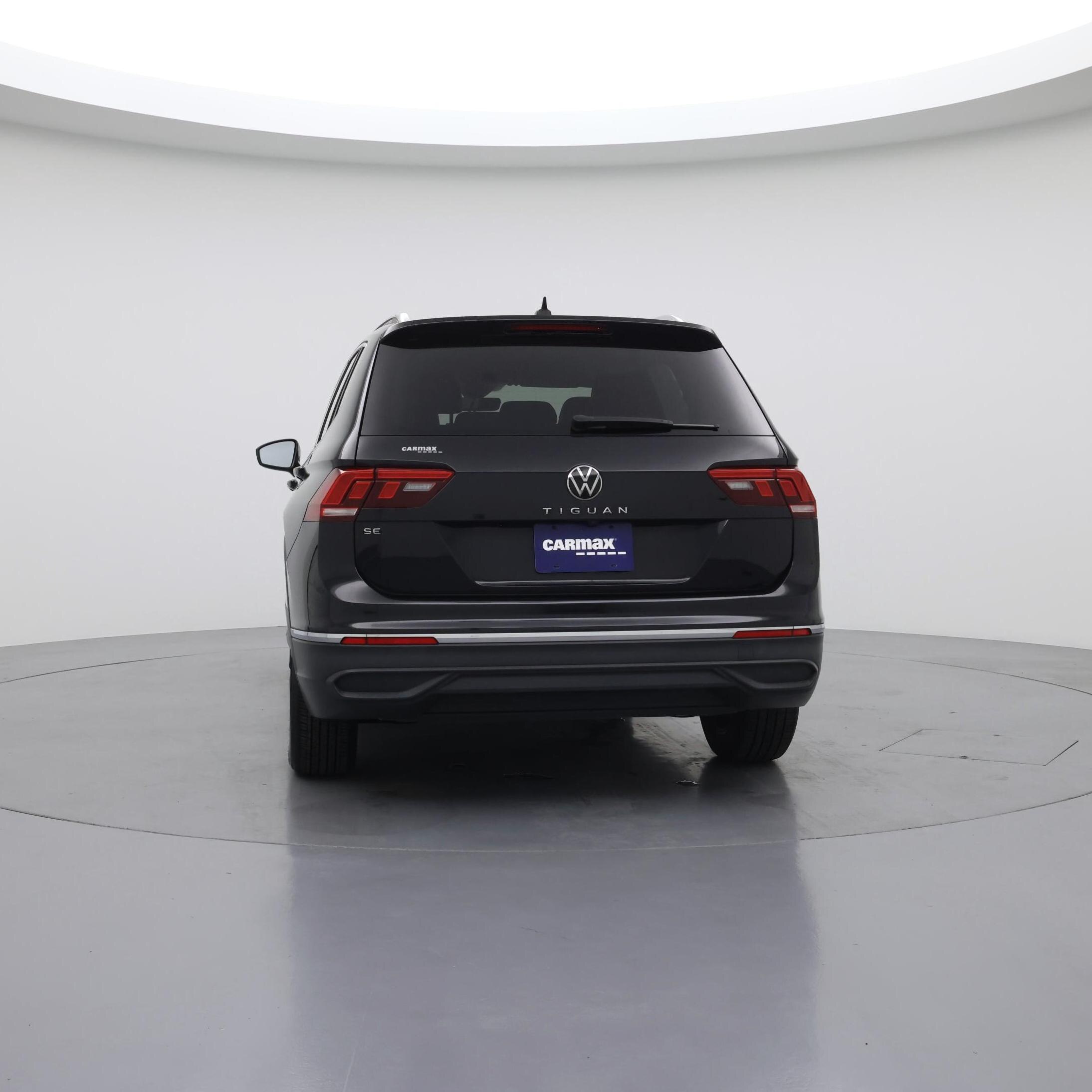 Thumbnail: 2022 Volkswagen Tiguan - 6