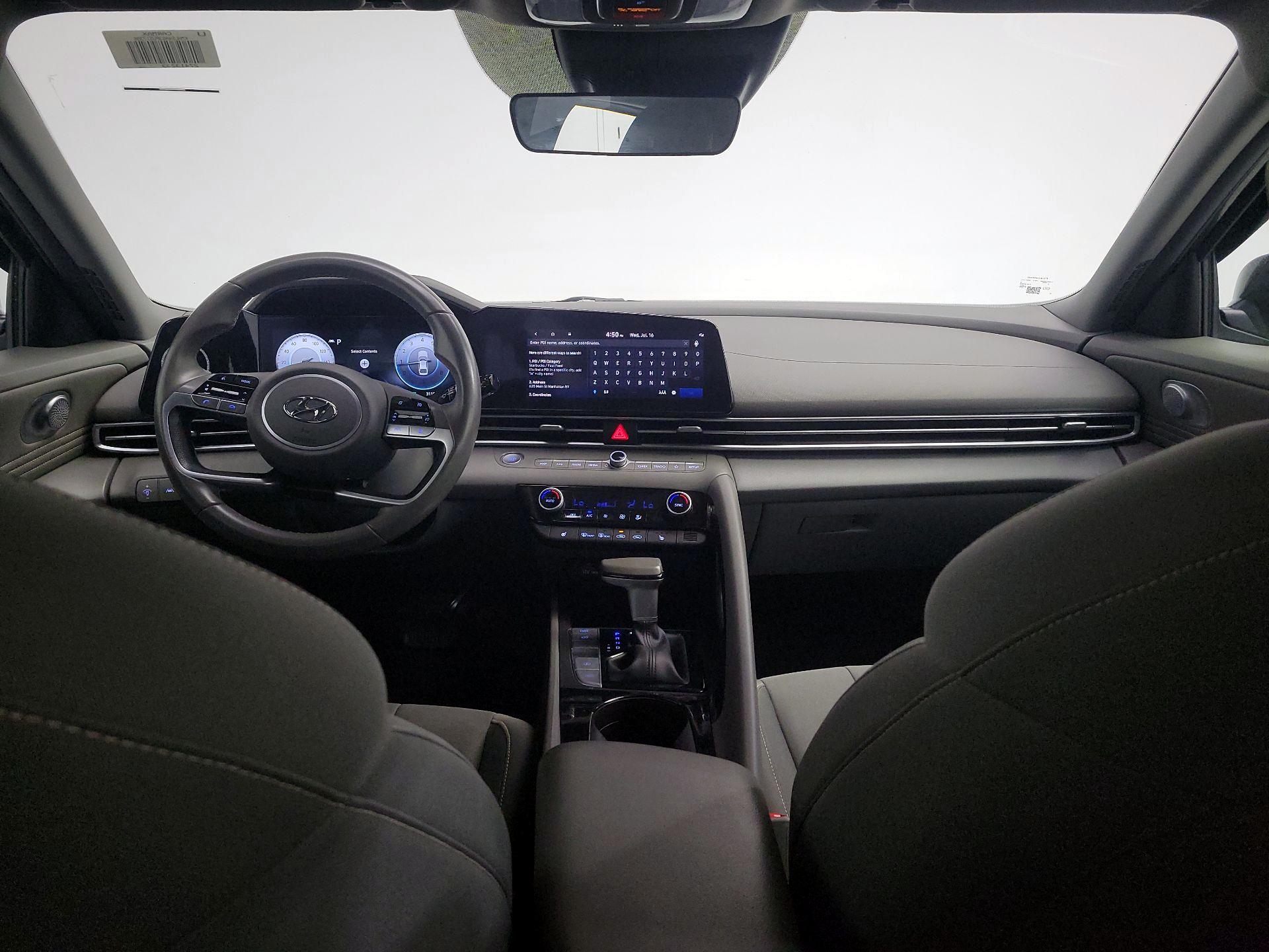 Thumbnail: 2023 Hyundai Elantra - 9