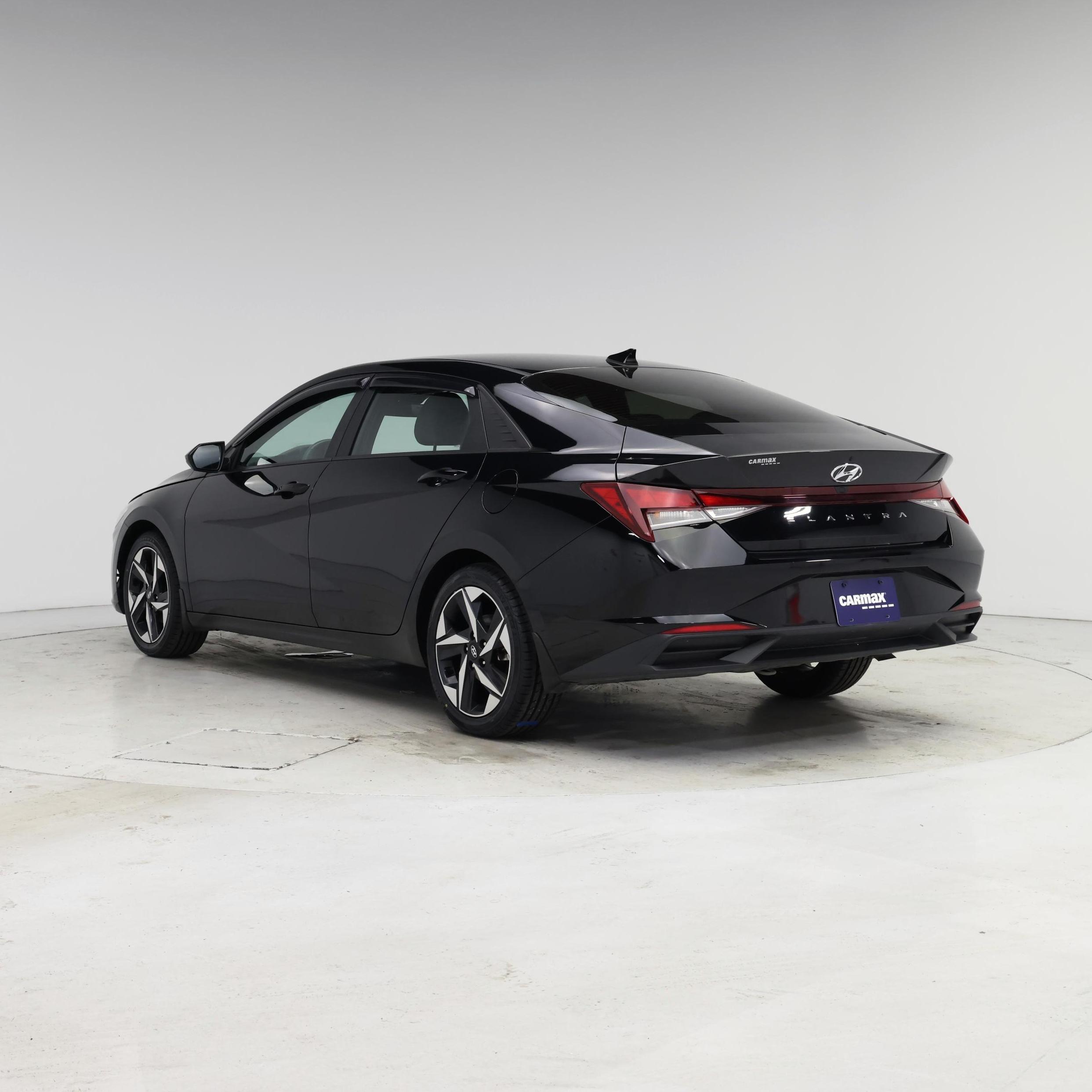 Thumbnail: 2023 Hyundai Elantra - 2