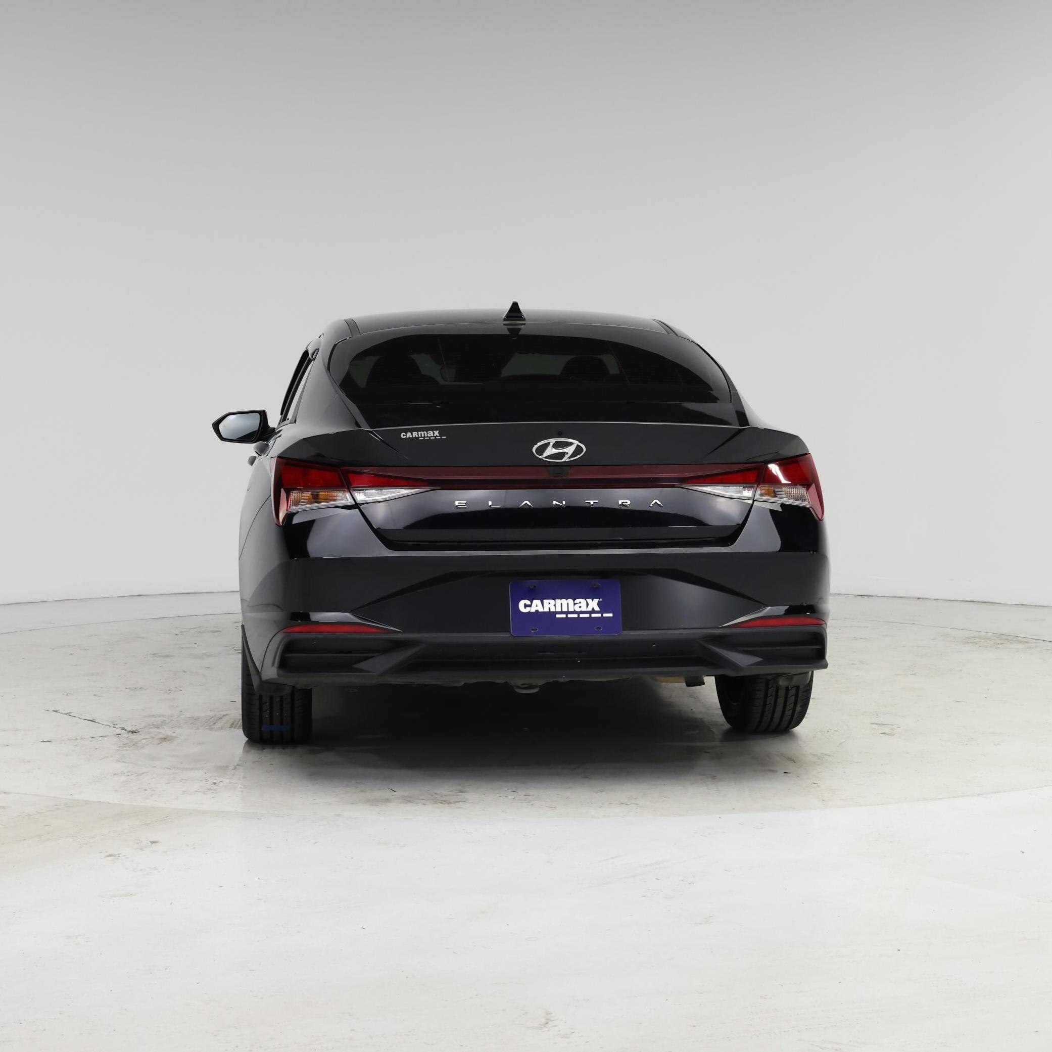 Thumbnail: 2023 Hyundai Elantra - 6