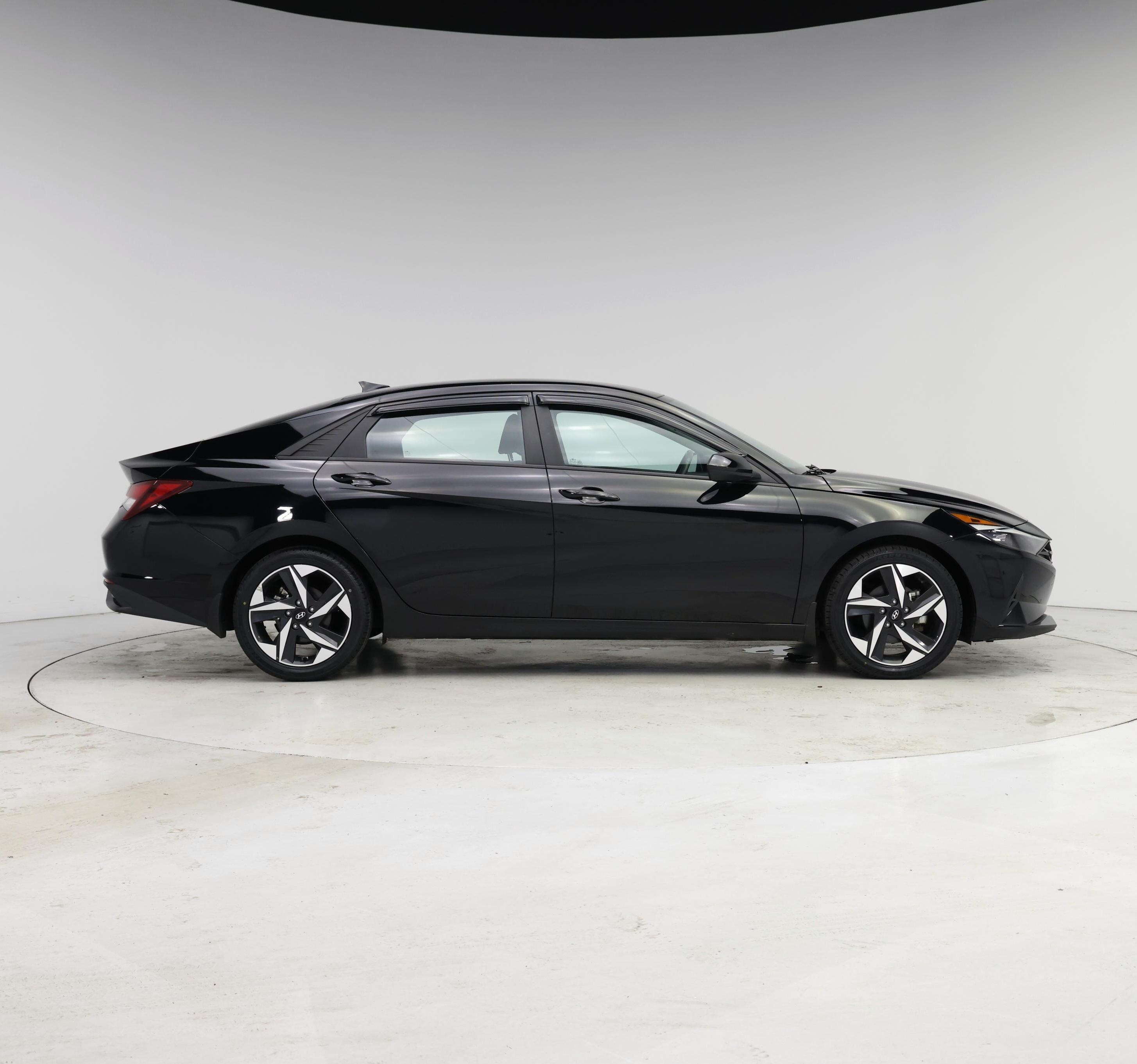 Thumbnail: 2023 Hyundai Elantra - 7