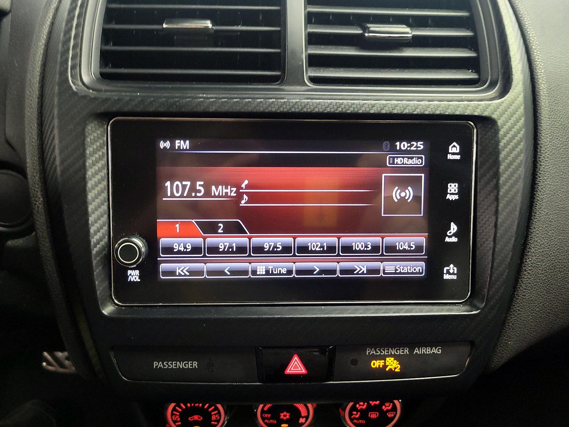 Thumbnail: 2019 Mitsubishi Outlander Sport - 14