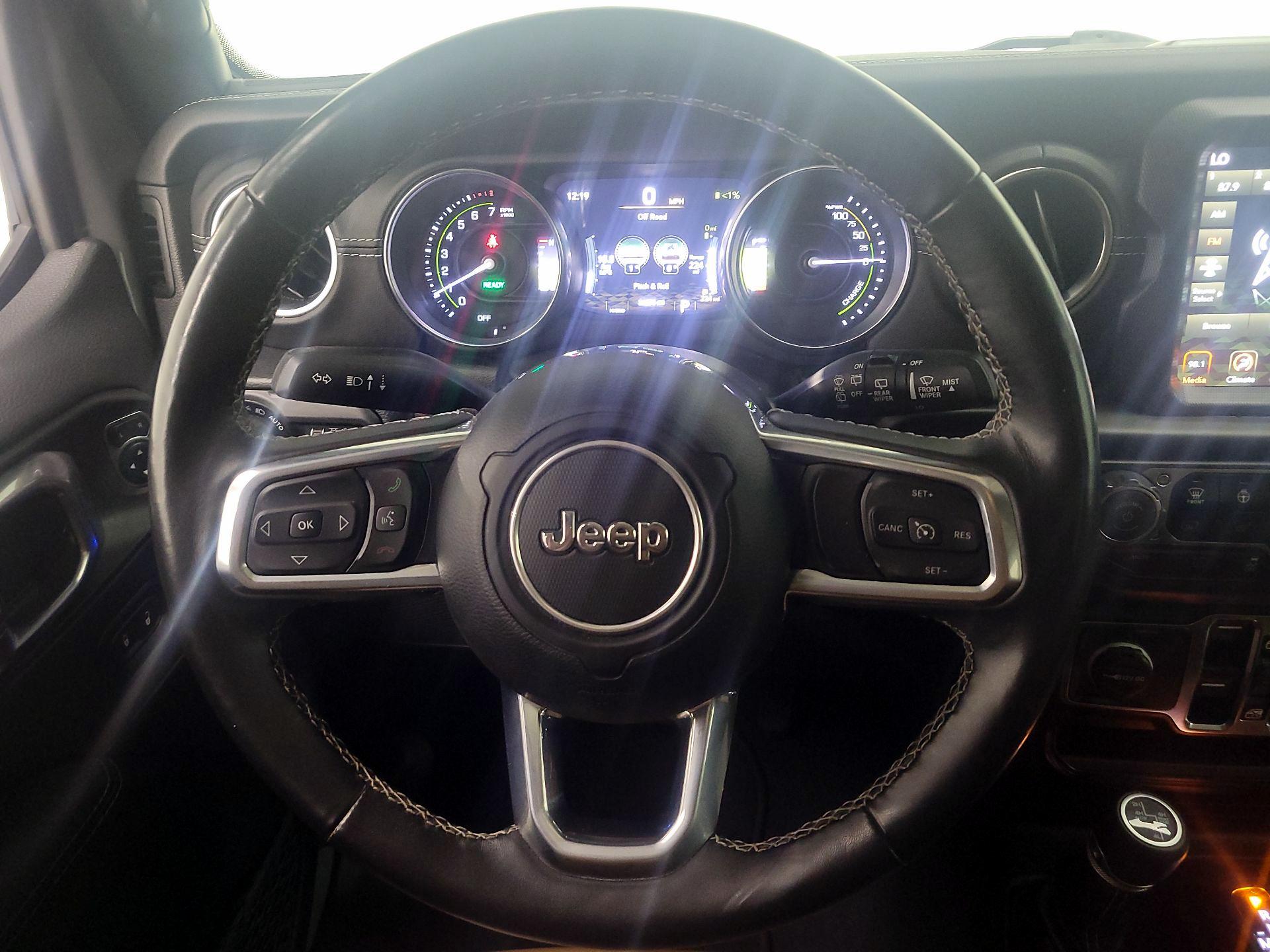 Thumbnail: 2022 Jeep Wrangler - 10