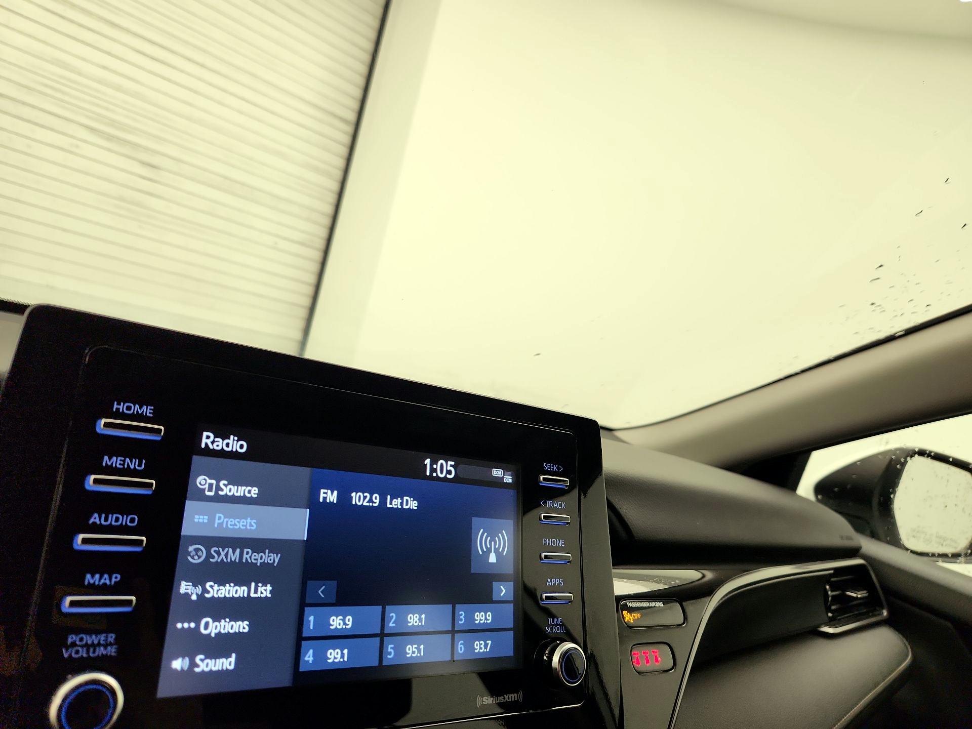 Thumbnail: 2023 Toyota Camry - 15