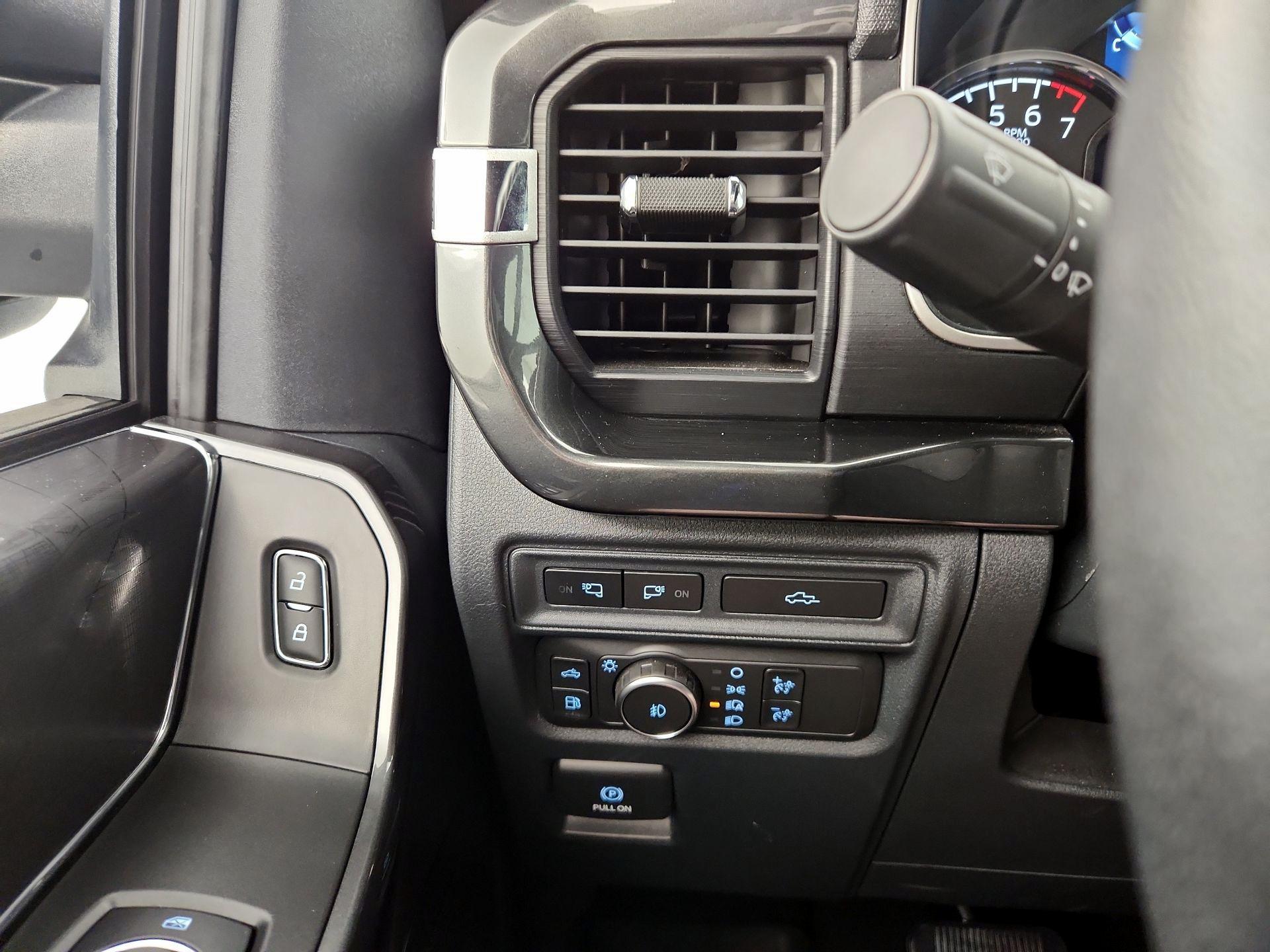 Thumbnail: 2022 Ford F-150 - 13