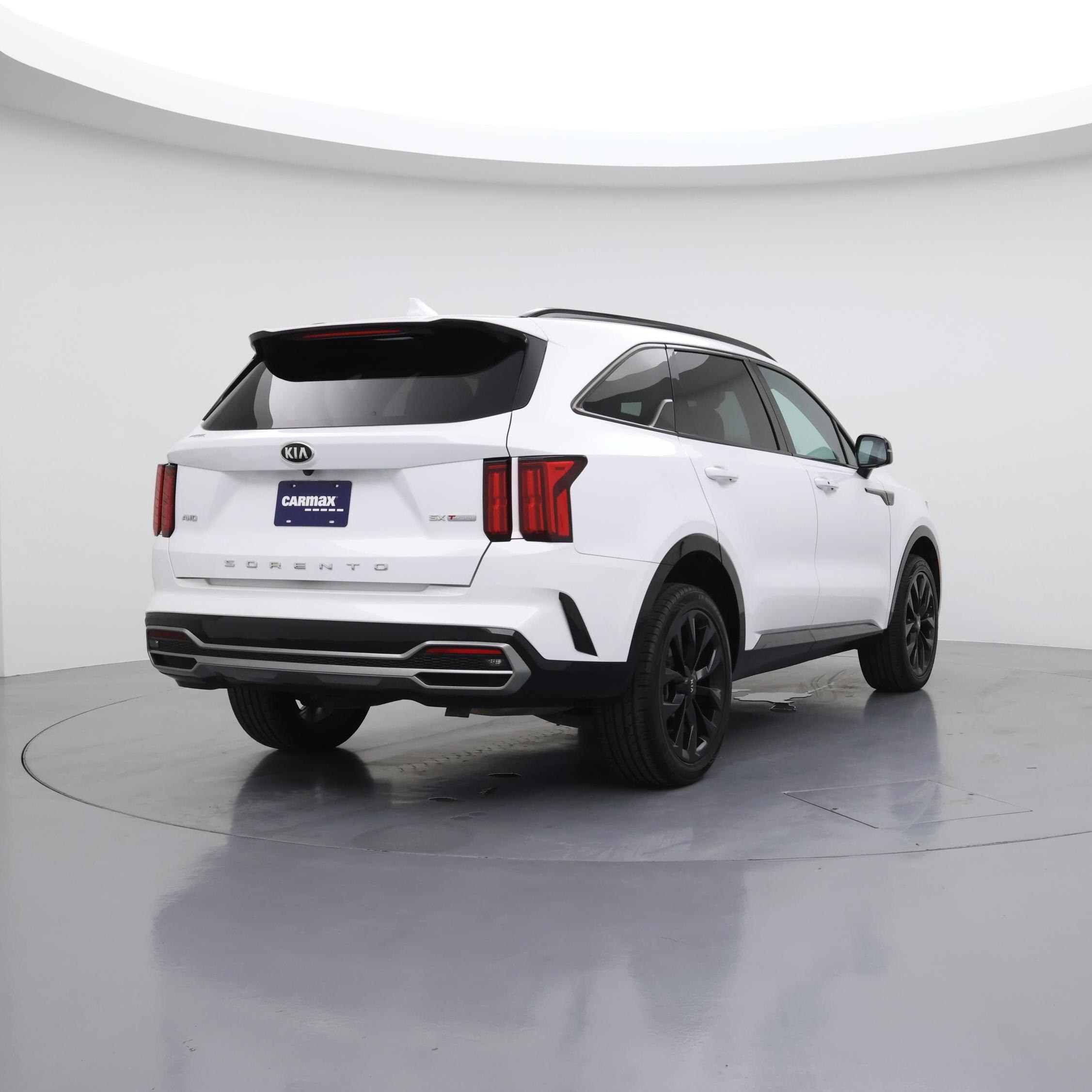 Thumbnail: 2021 Kia Sorento - 8