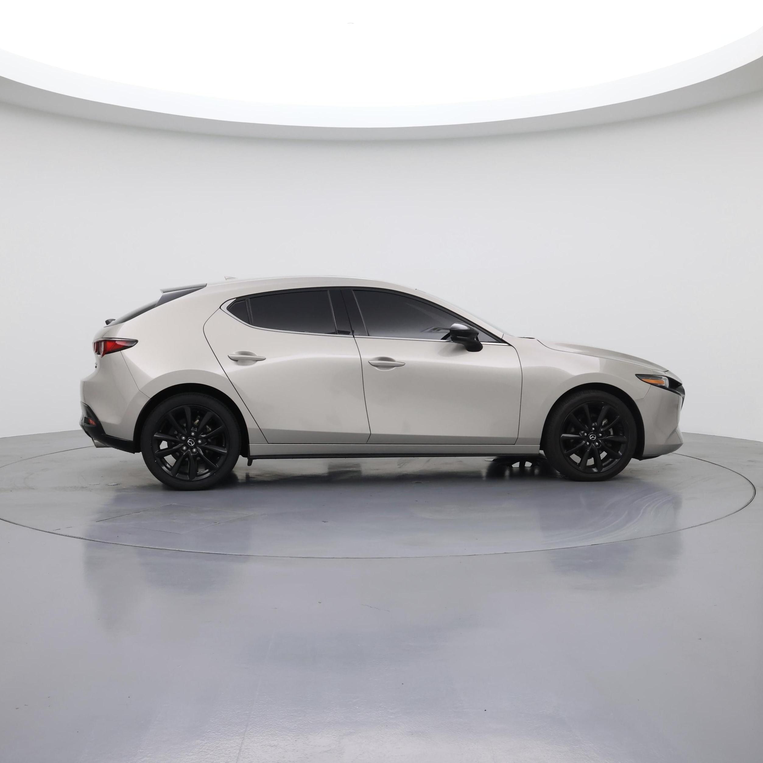 Thumbnail: 2022 Mazda Mazda3 - 7