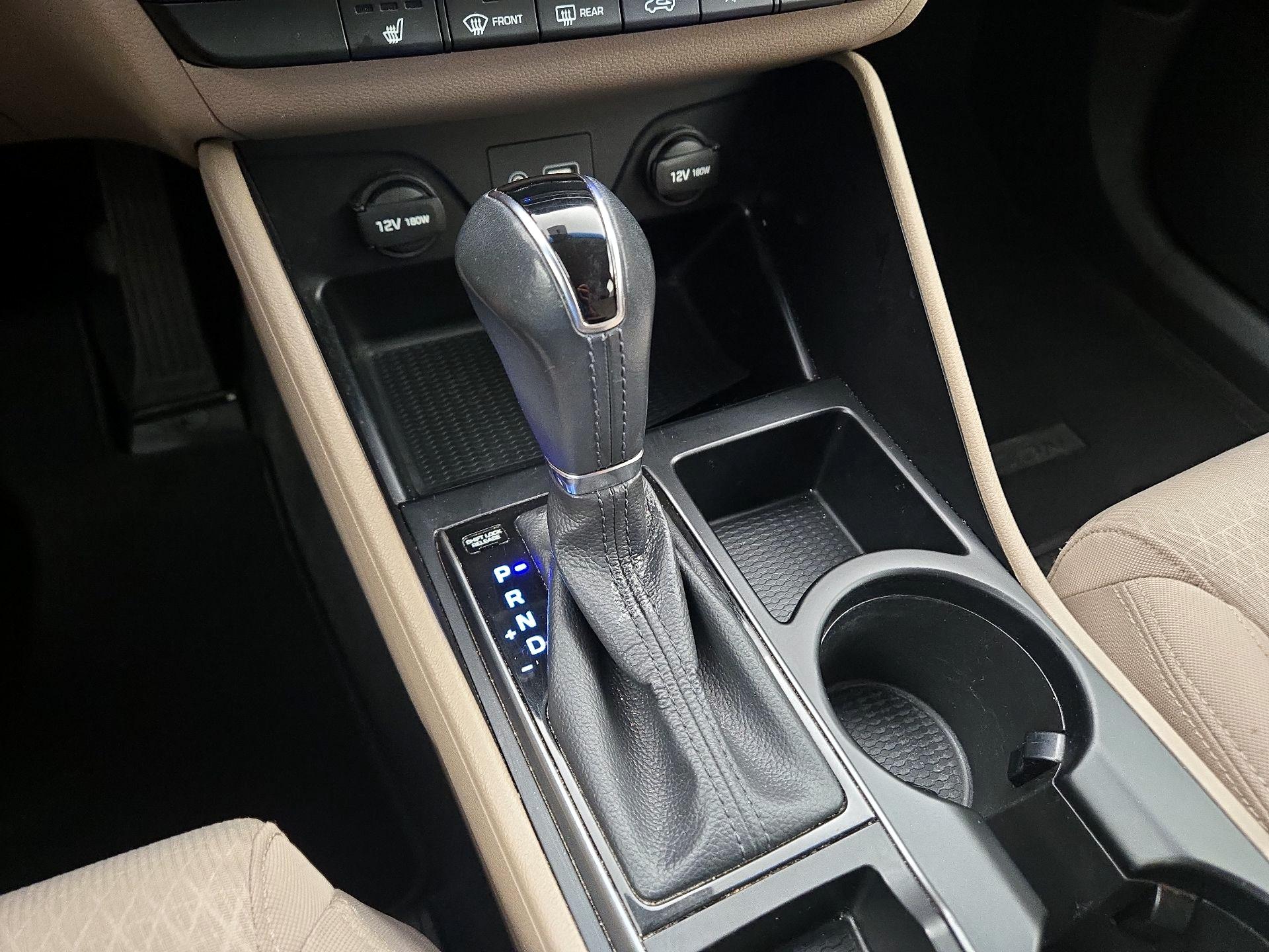 Thumbnail: 2016 Hyundai Tucson - 17