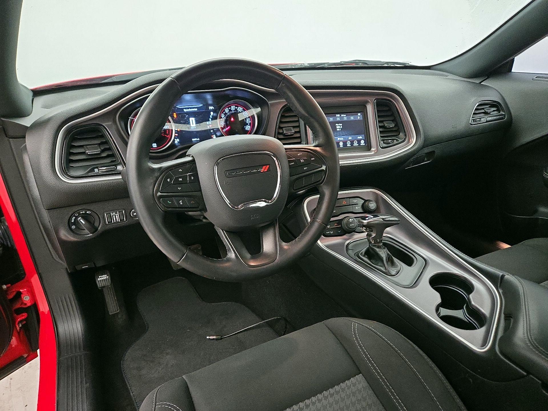 Thumbnail: 2020 Dodge Challenger - 9