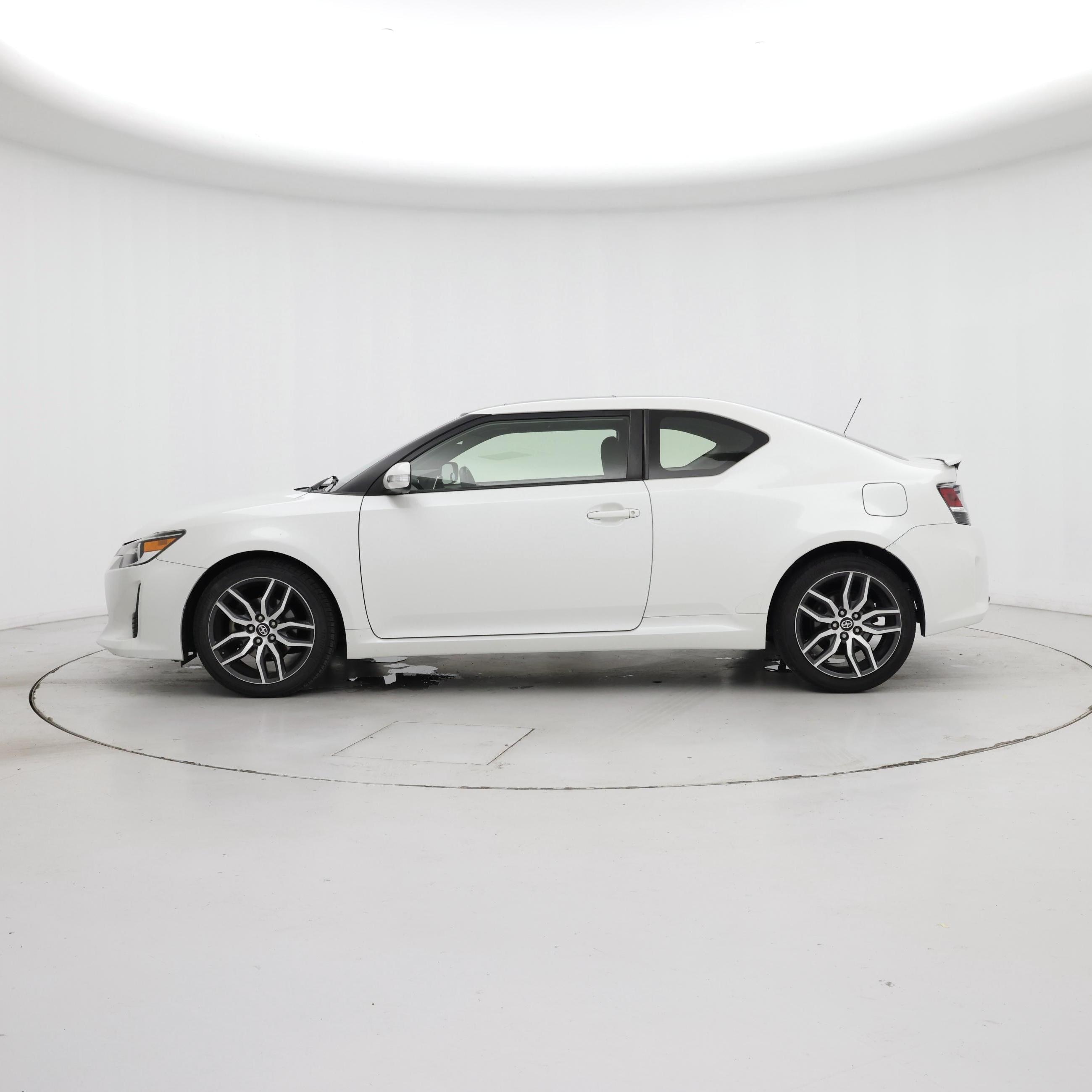 Thumbnail: 2015 Scion tC - 3