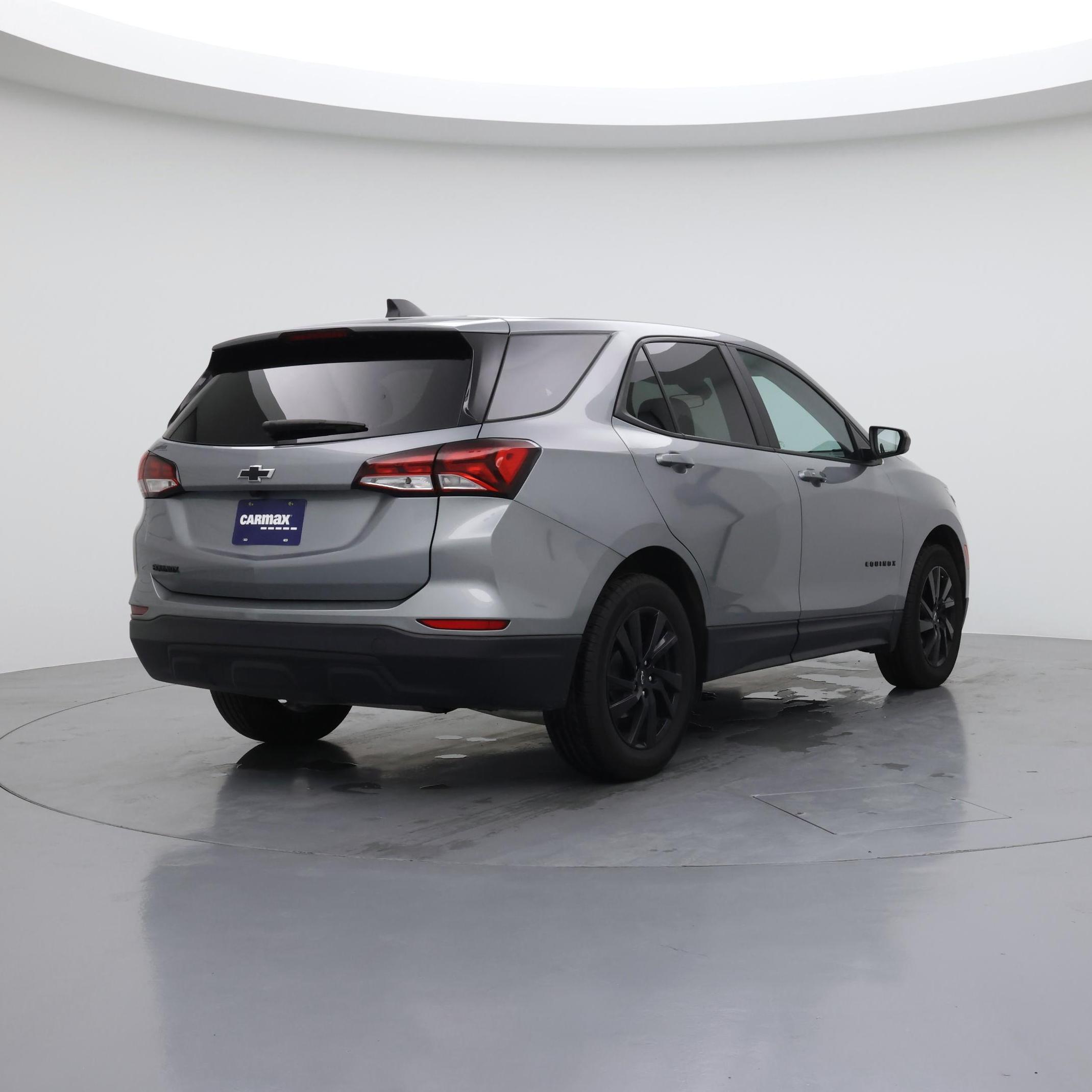 Thumbnail: 2023 Chevrolet Equinox - 8